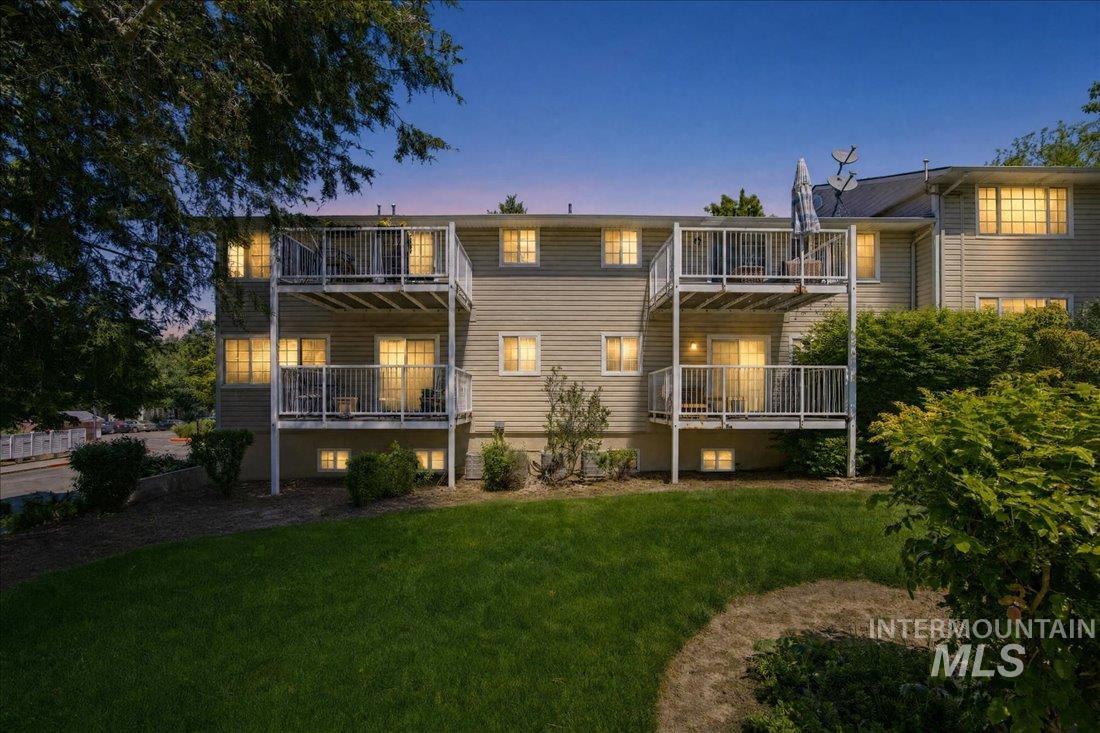 423 W Village Lane, Boise, Idaho 83702, 2 Bedrooms, 1 Bathroom, Residential For Sale, Price $299,900, 98986550