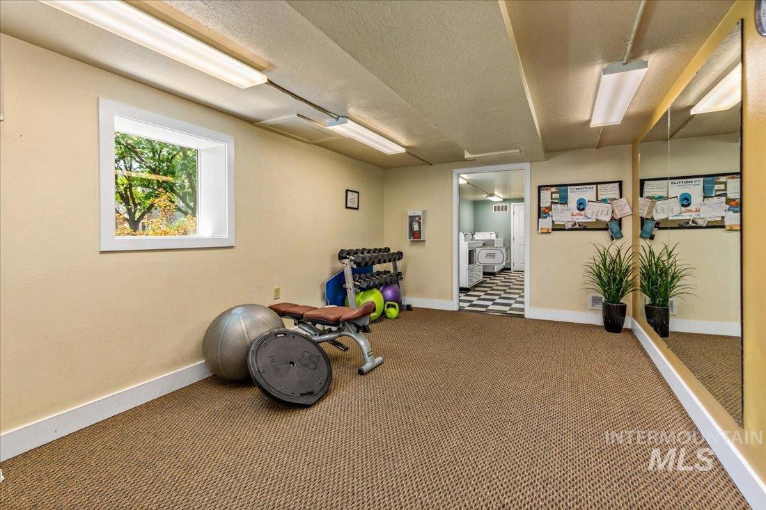 423 W Village Lane, Boise, Idaho 83702, 2 Bedrooms, 1 Bathroom, Residential For Sale, Price $299,900, 98986550