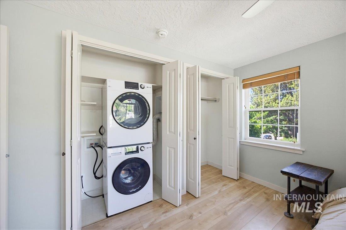 423 W Village Lane, Boise, Idaho 83702, 2 Bedrooms, 1 Bathroom, Residential For Sale, Price $299,900, 98986550