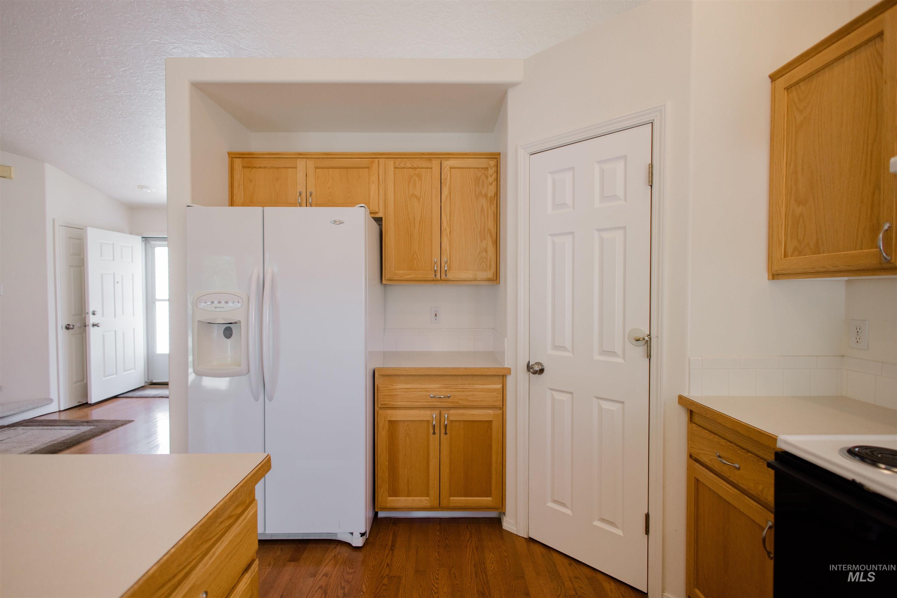 1550 Targhee, Mountain Home, Idaho 83647, 4 Bedrooms, 3 Bathrooms, Residential For Sale, Price $390,000,MLS 98986558