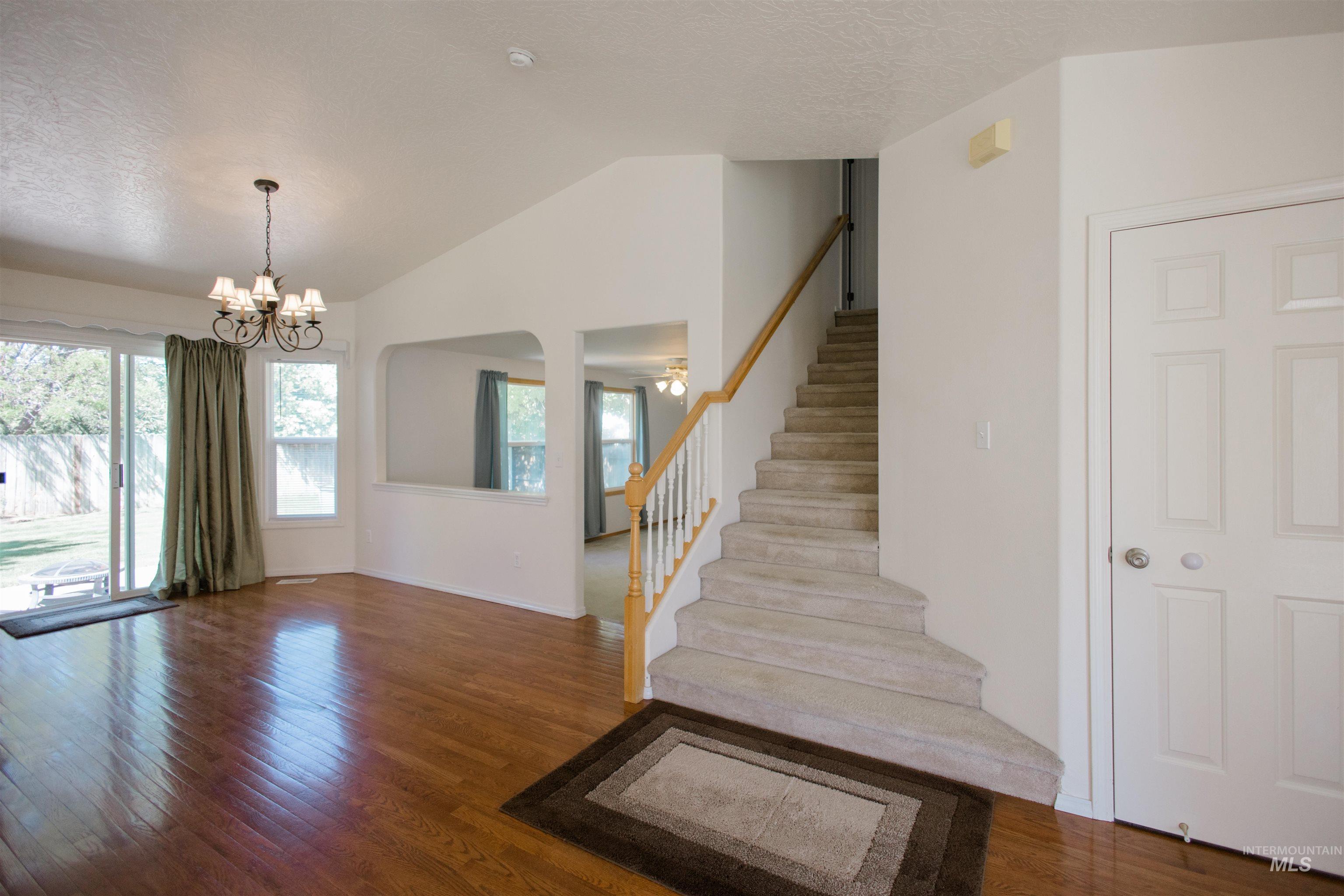 1550 Targhee, Mountain Home, Idaho 83647, 4 Bedrooms, 3 Bathrooms, Residential For Sale, Price $390,000,MLS 98986558