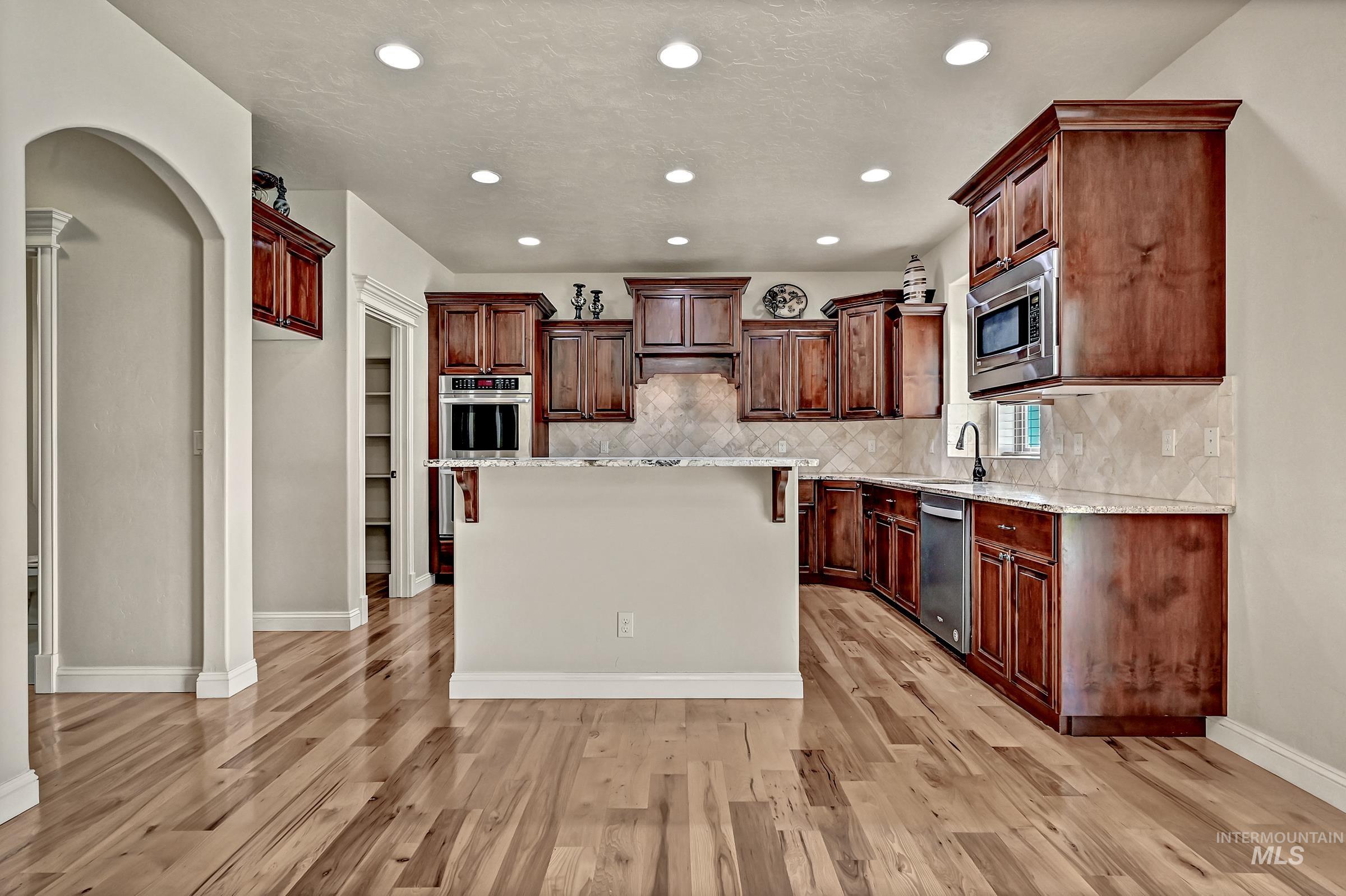 11522 W Tioga Ct, Boise, Idaho 83709, 5 Bedrooms, 3 Bathrooms, Residential For Sale, Price $695,000, 98986562