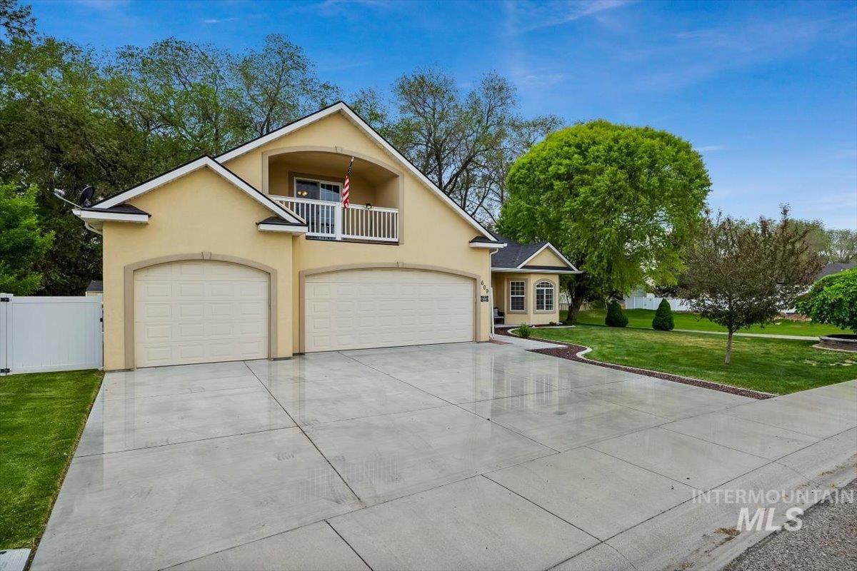609 Glen Eagle Dr, Jerome, Idaho 83338, 4 Bedrooms, 2 Bathrooms, Residential For Sale, Price $434,900, 98986563