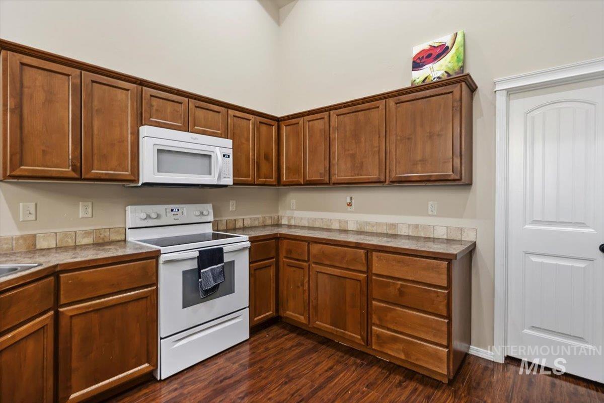 609 Glen Eagle Dr, Jerome, Idaho 83338, 4 Bedrooms, 2 Bathrooms, Residential For Sale, Price $434,900, 98986563