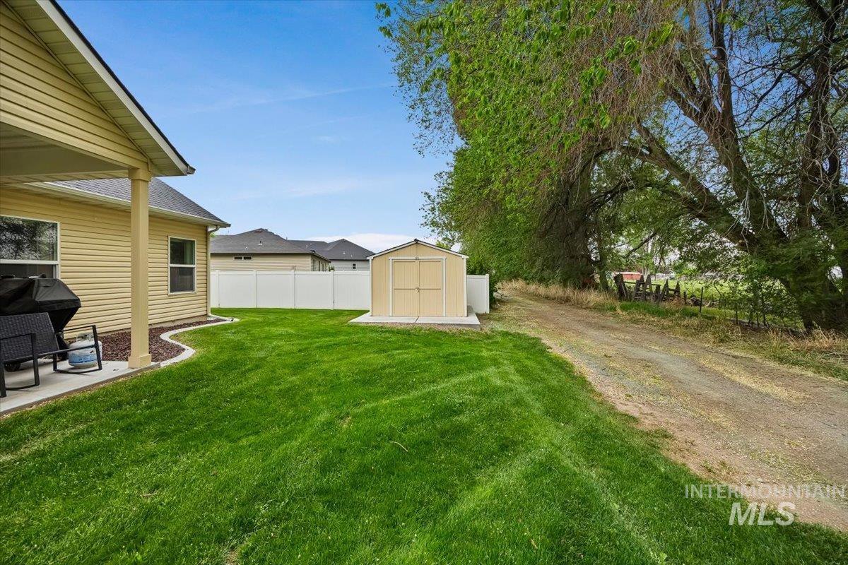 609 Glen Eagle Dr, Jerome, Idaho 83338, 4 Bedrooms, 2 Bathrooms, Residential For Sale, Price $434,900, 98986563