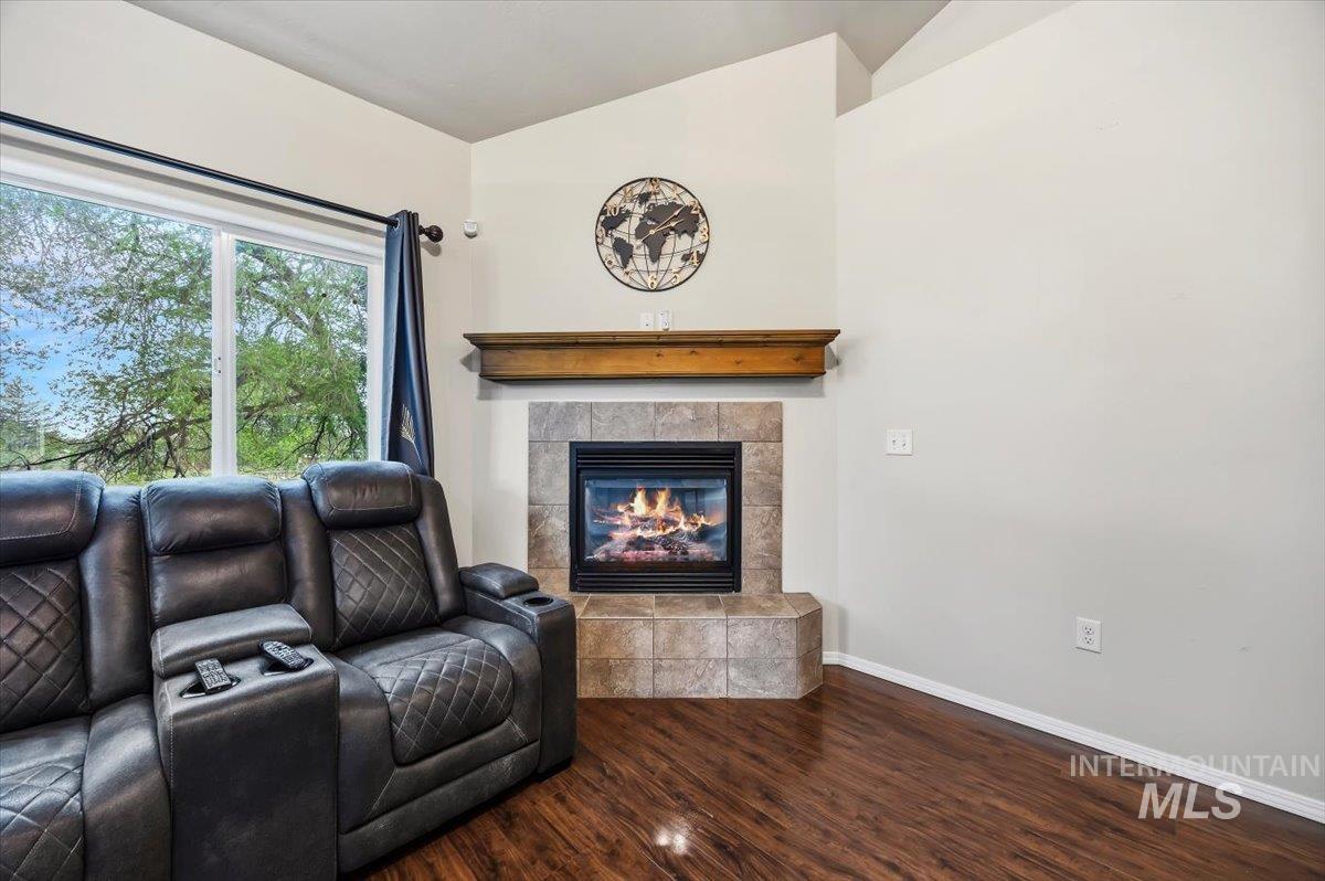 609 Glen Eagle Dr, Jerome, Idaho 83338, 4 Bedrooms, 2 Bathrooms, Residential For Sale, Price $434,900, 98986563