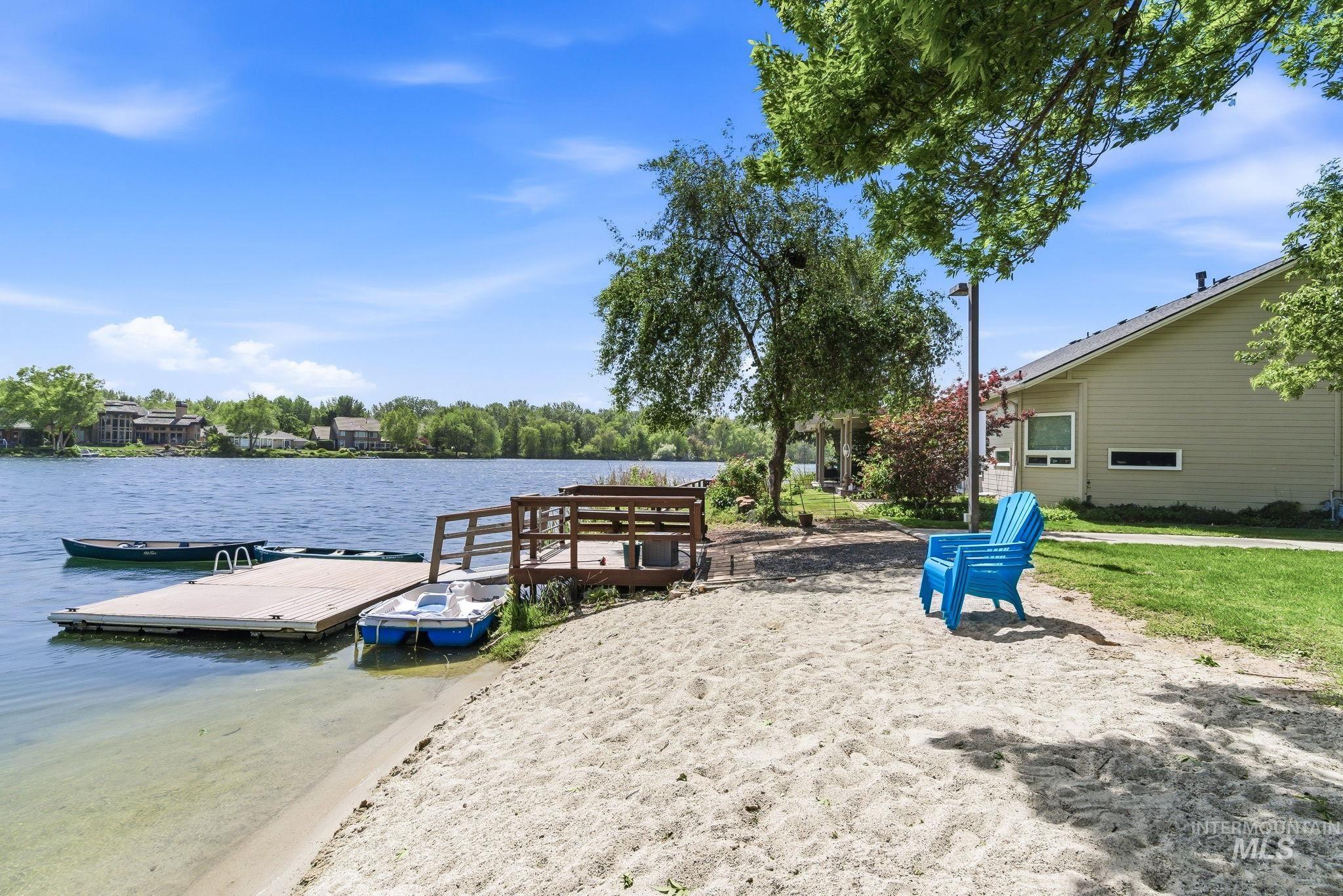 5562 Beachfront Lane, Boise, Idaho 83703, 3 Bedrooms, 2 Bathrooms, Residential For Sale, Price $625,000, 98986564