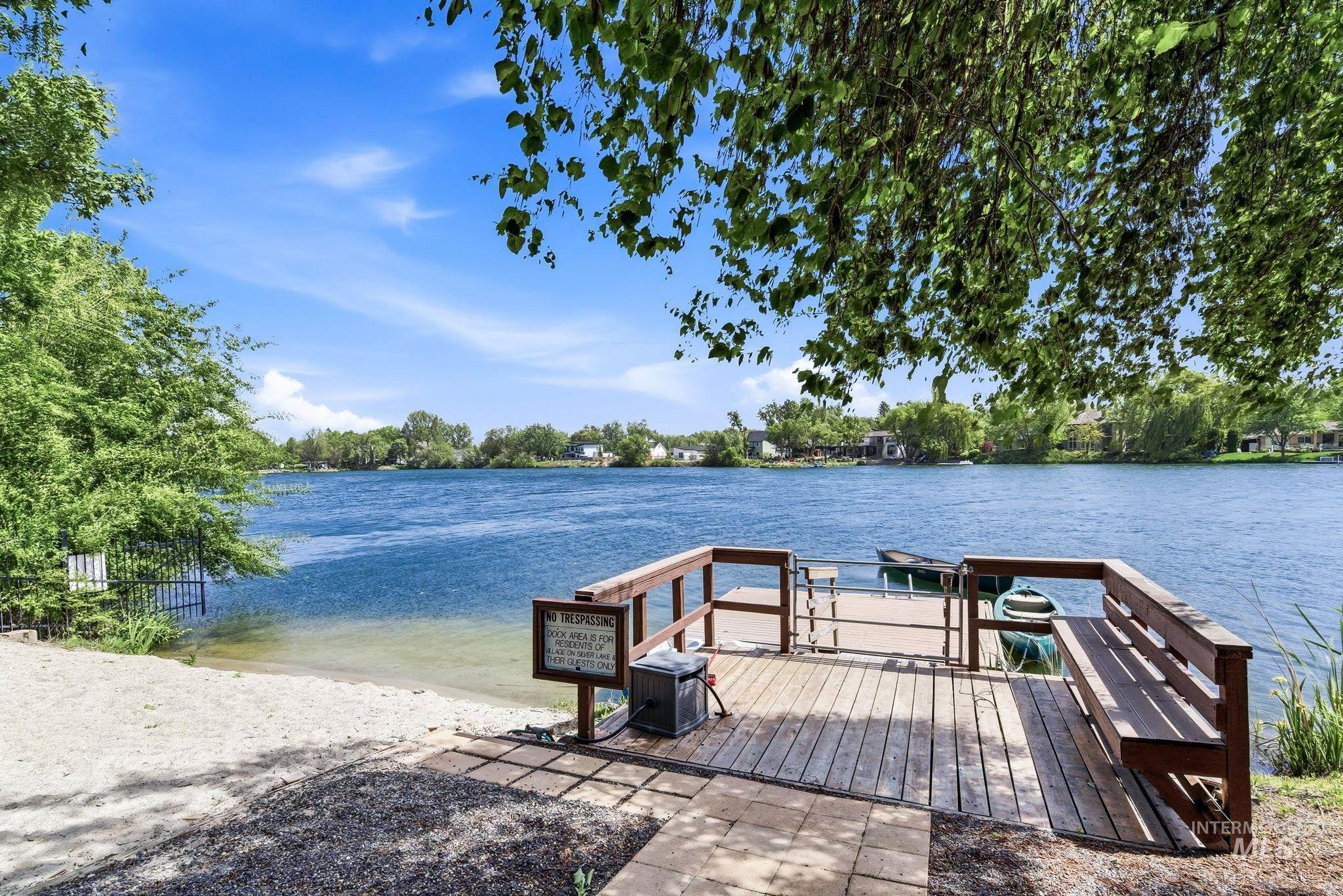 5562 Beachfront Lane, Boise, Idaho 83703, 3 Bedrooms, 2 Bathrooms, Residential For Sale, Price $625,000, 98986564