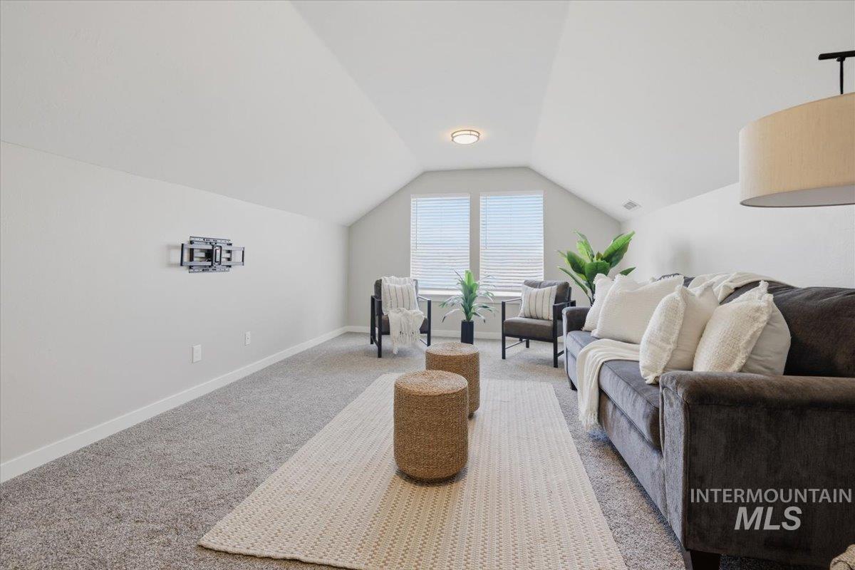 5125 Danville St., Caldwell, Idaho 83605, 4 Bedrooms, 2 Bathrooms, Residential For Sale, Price $539,900, 98986566