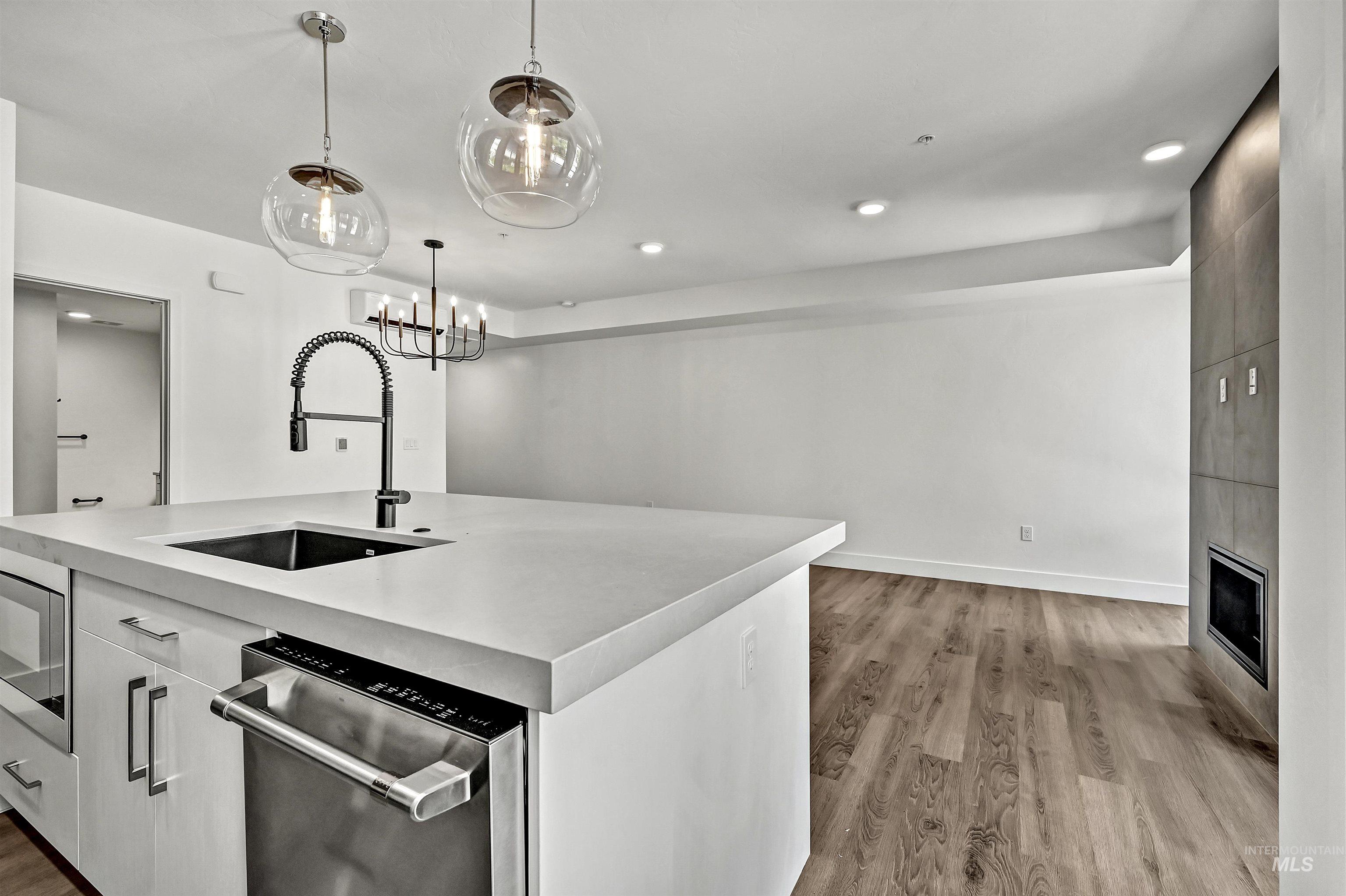 1620 W Bannock St, Boise, Idaho 83702, 1 Bedroom, 1 Bathroom, Residential For Sale, Price $549,900, 98986567