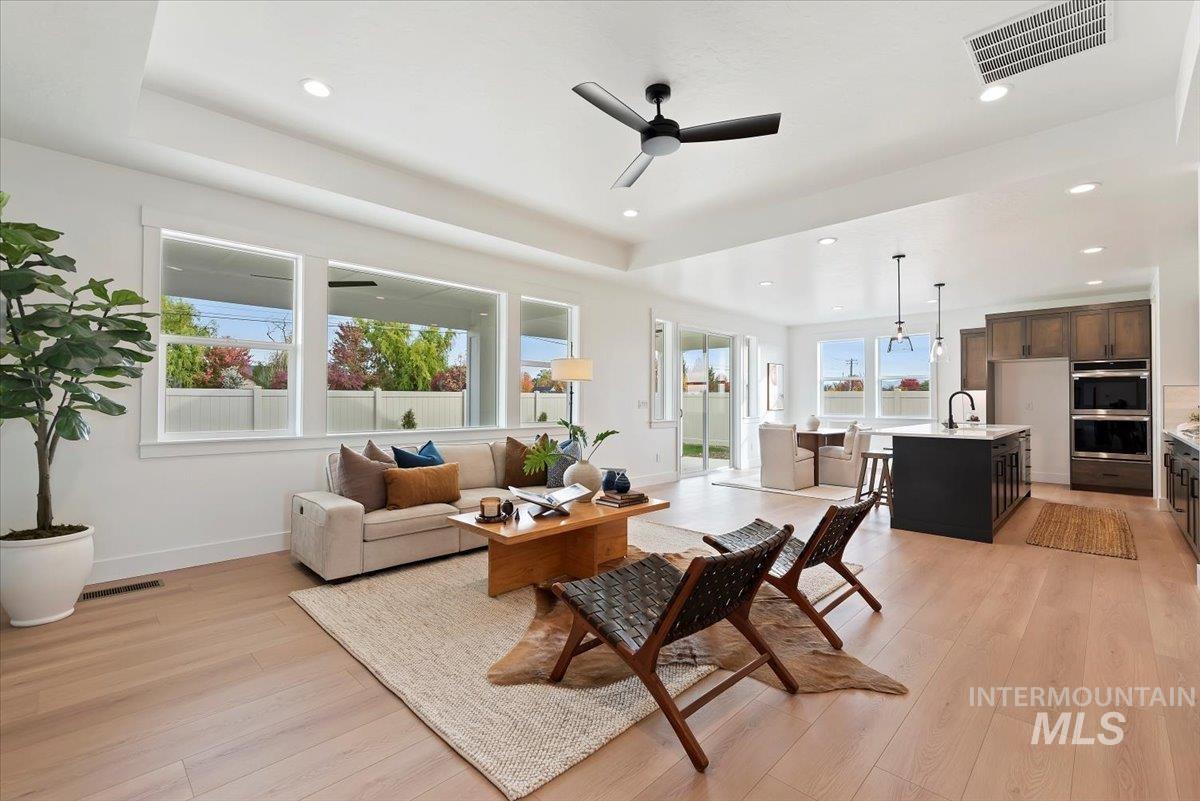 10543 W Mizzle Drive, Star, Idaho 83669, 4 Bedrooms, 2.5 Bathrooms, Residential For Sale, Price $749,900, 98986568