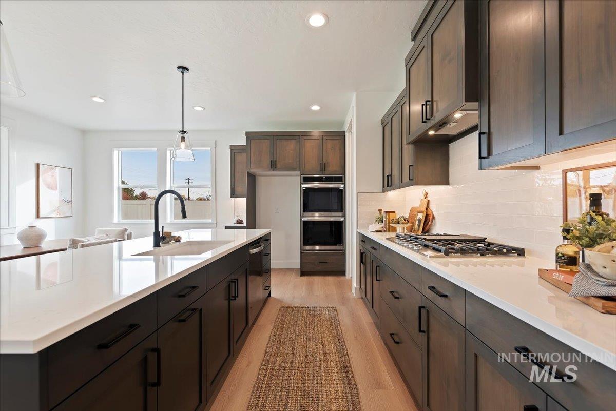 10543 W Mizzle Drive, Star, Idaho 83669, 4 Bedrooms, 2.5 Bathrooms, Residential For Sale, Price $749,900, 98986568