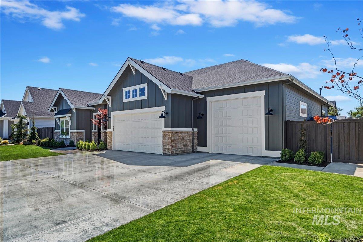 5001 W Tia Inez St., Eagle, Idaho 83616, 3 Bedrooms, 2.5 Bathrooms, Residential For Sale, Price $1,049,000, 98986569