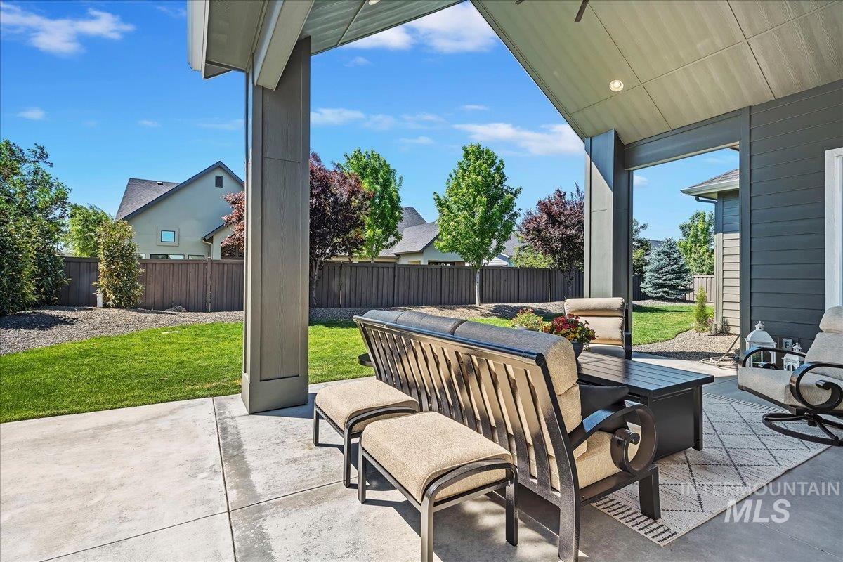 5001 W Tia Inez St., Eagle, Idaho 83616, 3 Bedrooms, 2.5 Bathrooms, Residential For Sale, Price $1,049,000, 98986569