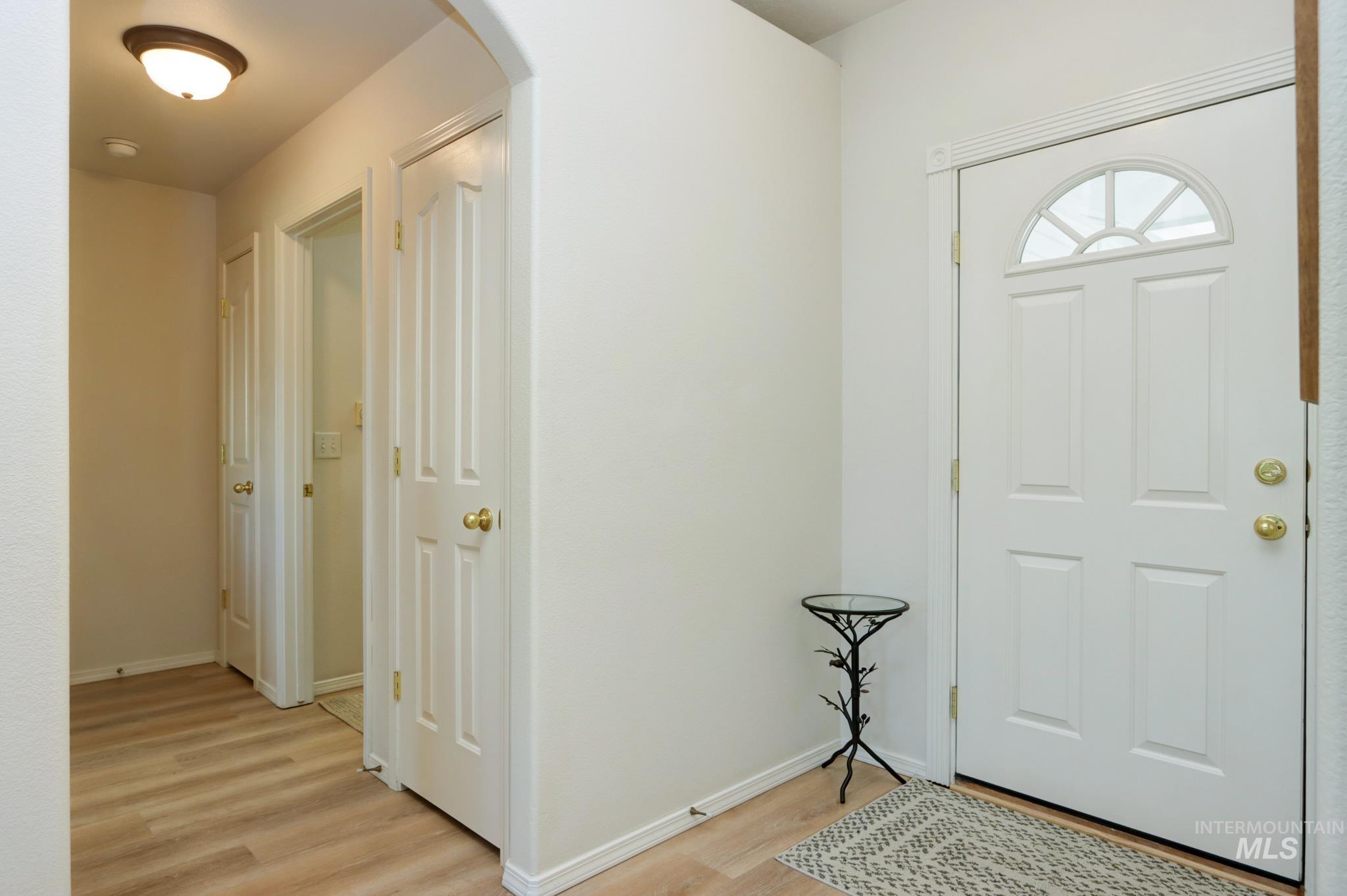 9610 W Ben St, Boise, Idaho 83714, 3 Bedrooms, 2 Bathrooms, Residential For Sale, Price $470,000, 98986573