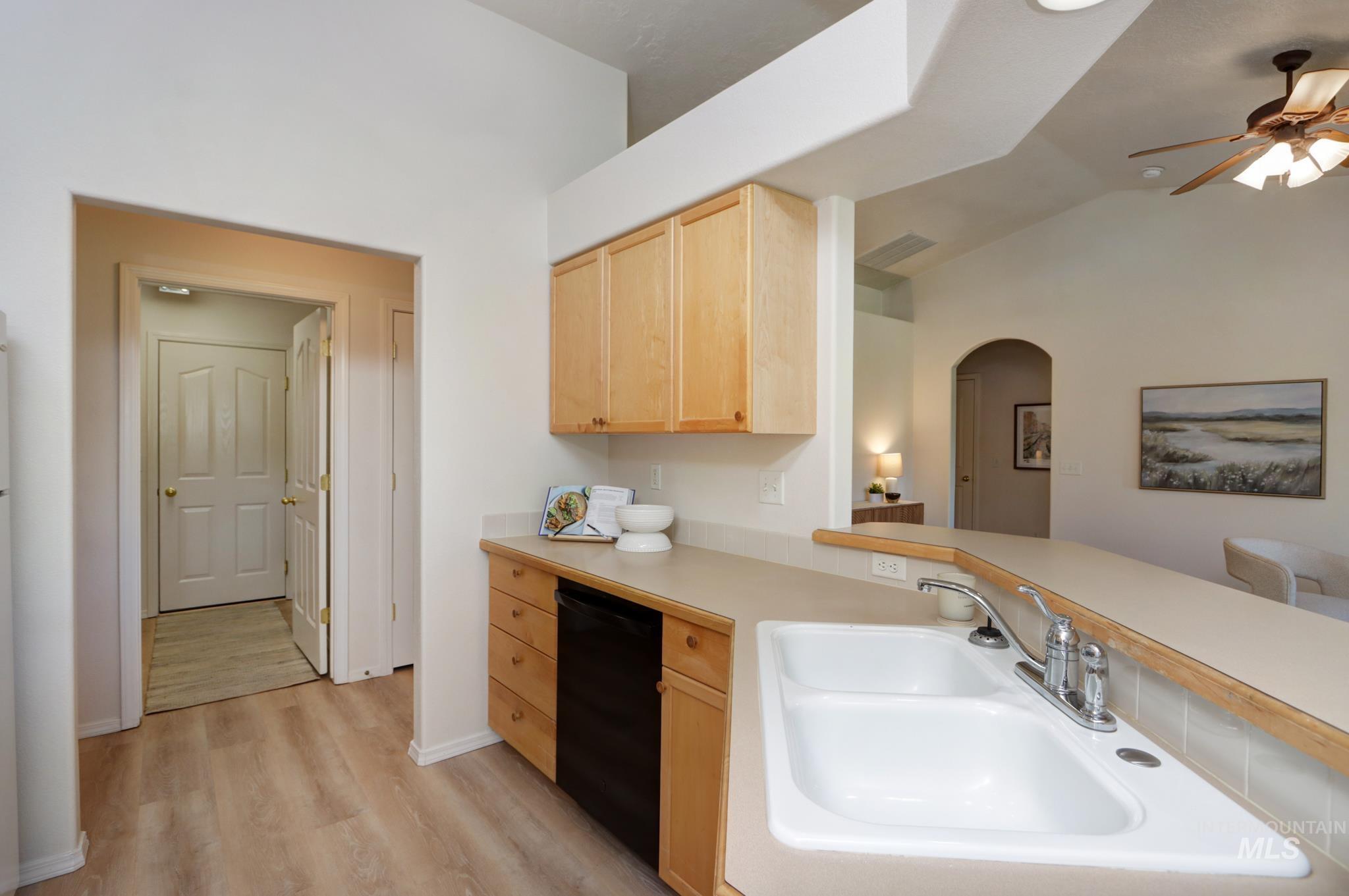 9610 W Ben St, Boise, Idaho 83714, 3 Bedrooms, 2 Bathrooms, Residential For Sale, Price $470,000, 98986573