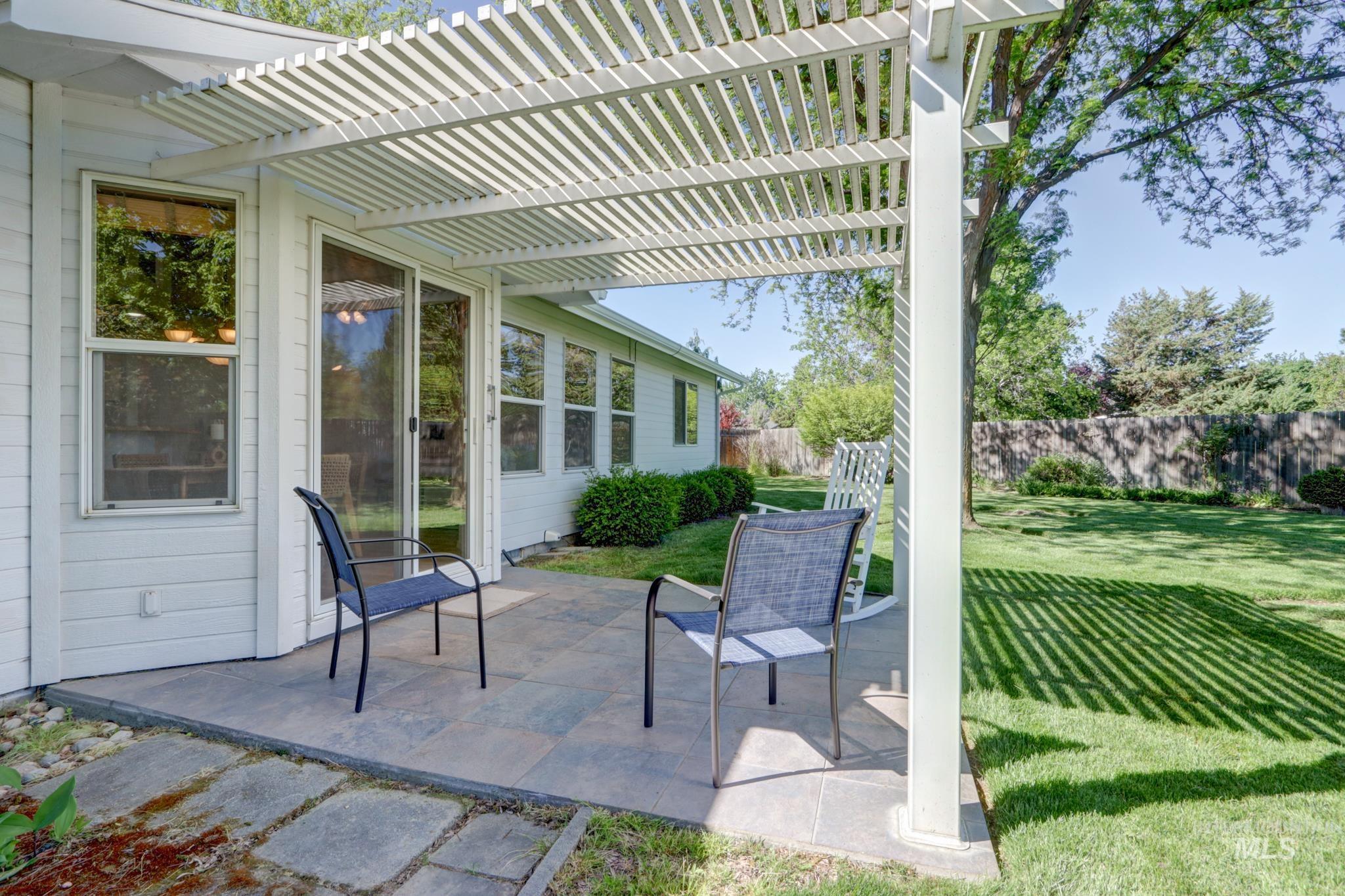 9610 W Ben St, Boise, Idaho 83714, 3 Bedrooms, 2 Bathrooms, Residential For Sale, Price $470,000, 98986573