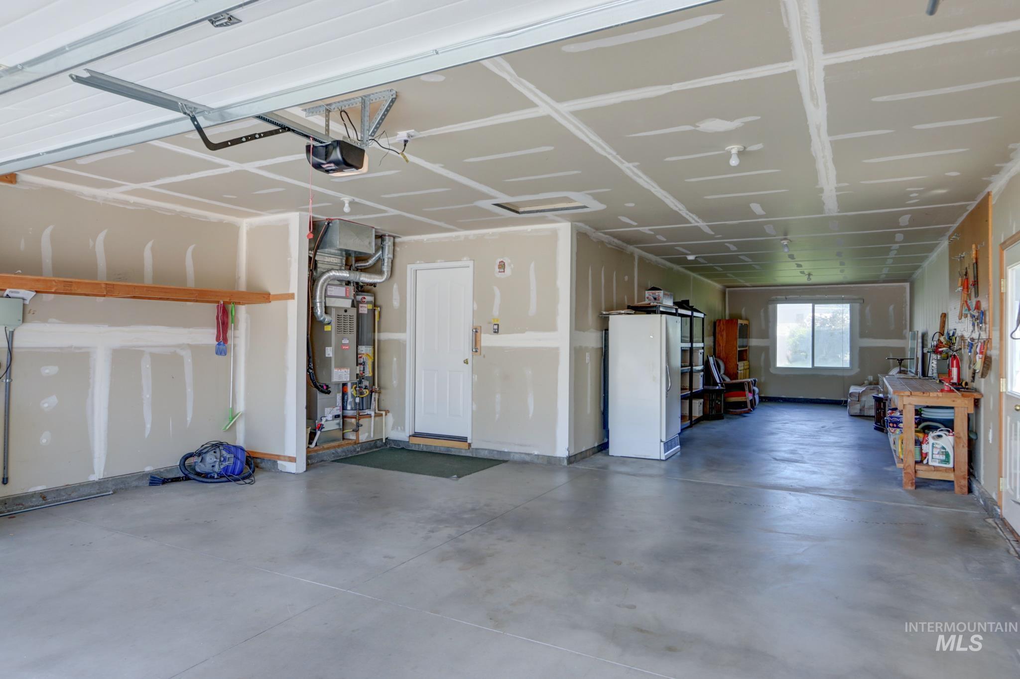 9610 W Ben St, Boise, Idaho 83714, 3 Bedrooms, 2 Bathrooms, Residential For Sale, Price $470,000, 98986573