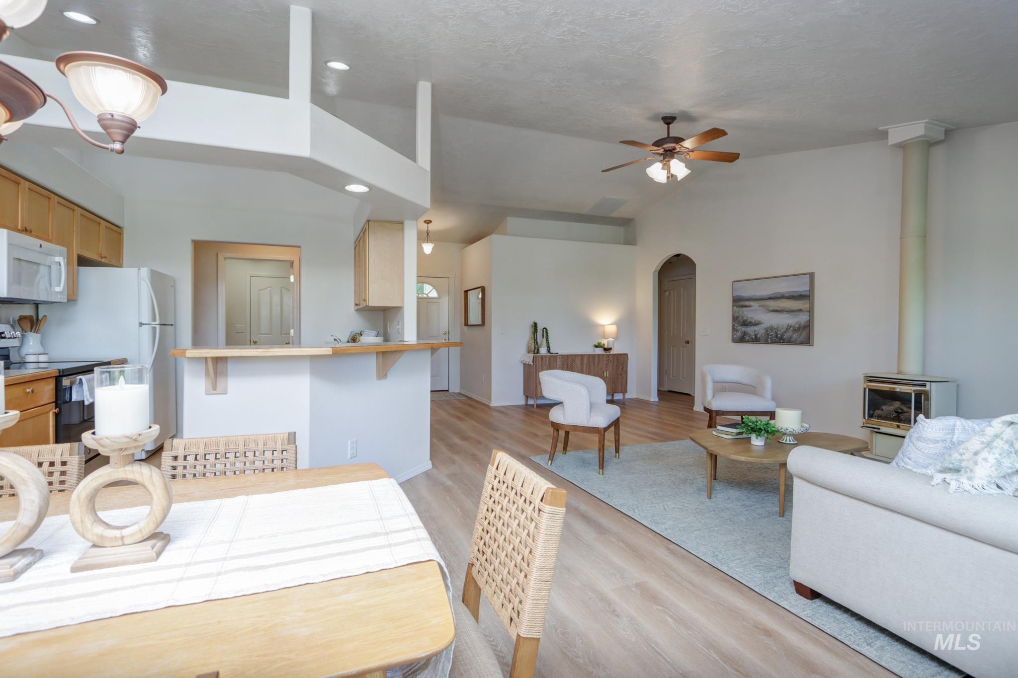 9610 W Ben St, Boise, Idaho 83714, 3 Bedrooms, 2 Bathrooms, Residential For Sale, Price $470,000, 98986573
