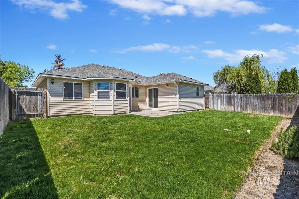 18200 Calico, Nampa, Idaho 83687, 3 Bedrooms, 2 Bathrooms, Residential For Sale, Price $349,900, 98986574