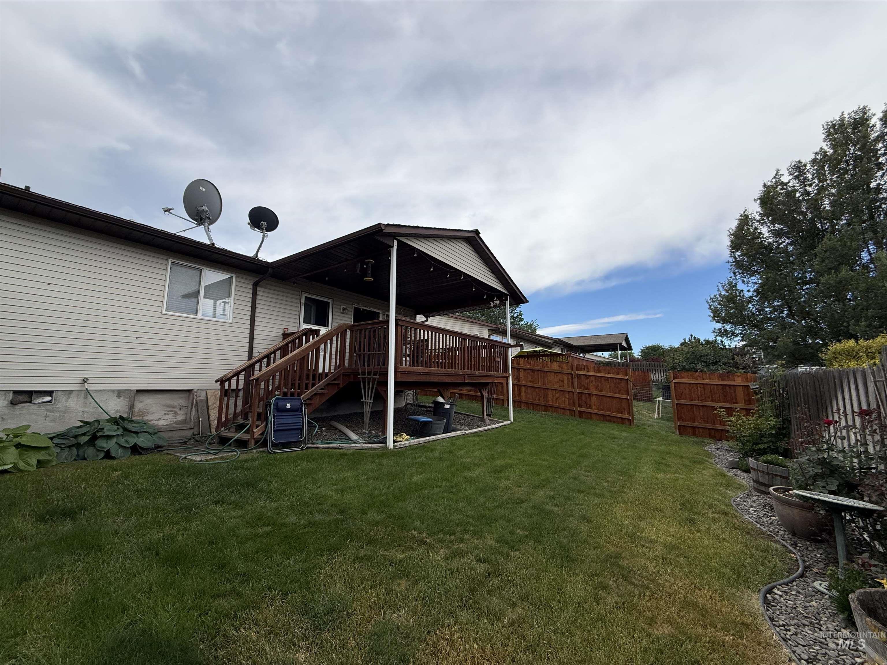 931 Stewart Avenue, Lewiston, Idaho 83501, 2 Bedrooms, 2 Bathrooms, Residential For Sale, Price $325,000,MLS 98986575
