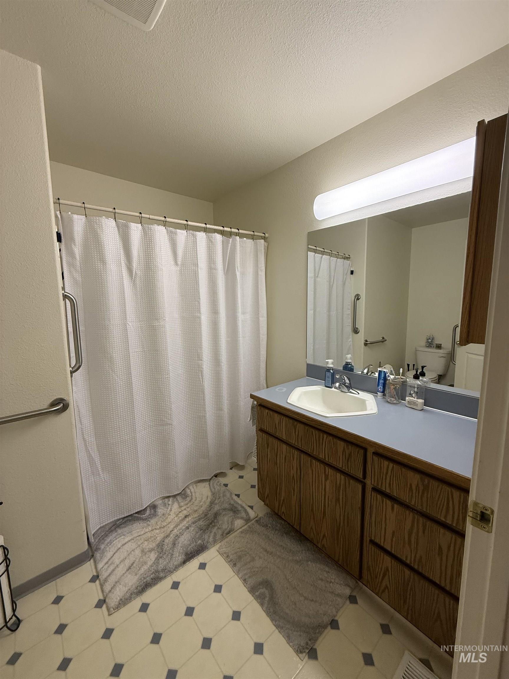931 Stewart Avenue, Lewiston, Idaho 83501, 2 Bedrooms, 2 Bathrooms, Residential For Sale, Price $325,000,MLS 98986575