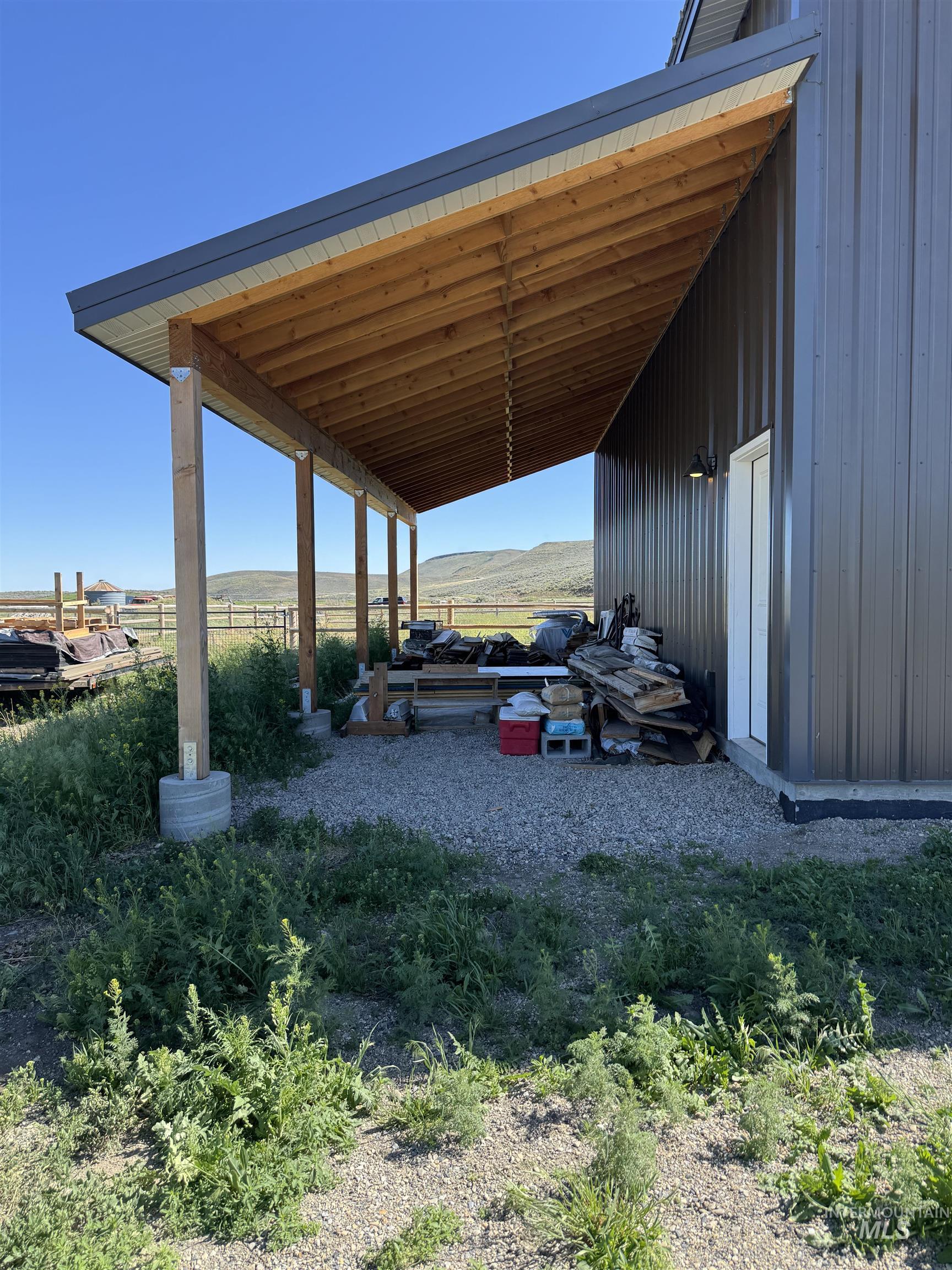 159 E Foothill Drive, Carey, Idaho 83320, 2 Bedrooms, 1 Bathroom, Farm & Ranch For Sale, Price $780,000,MLS 98986577