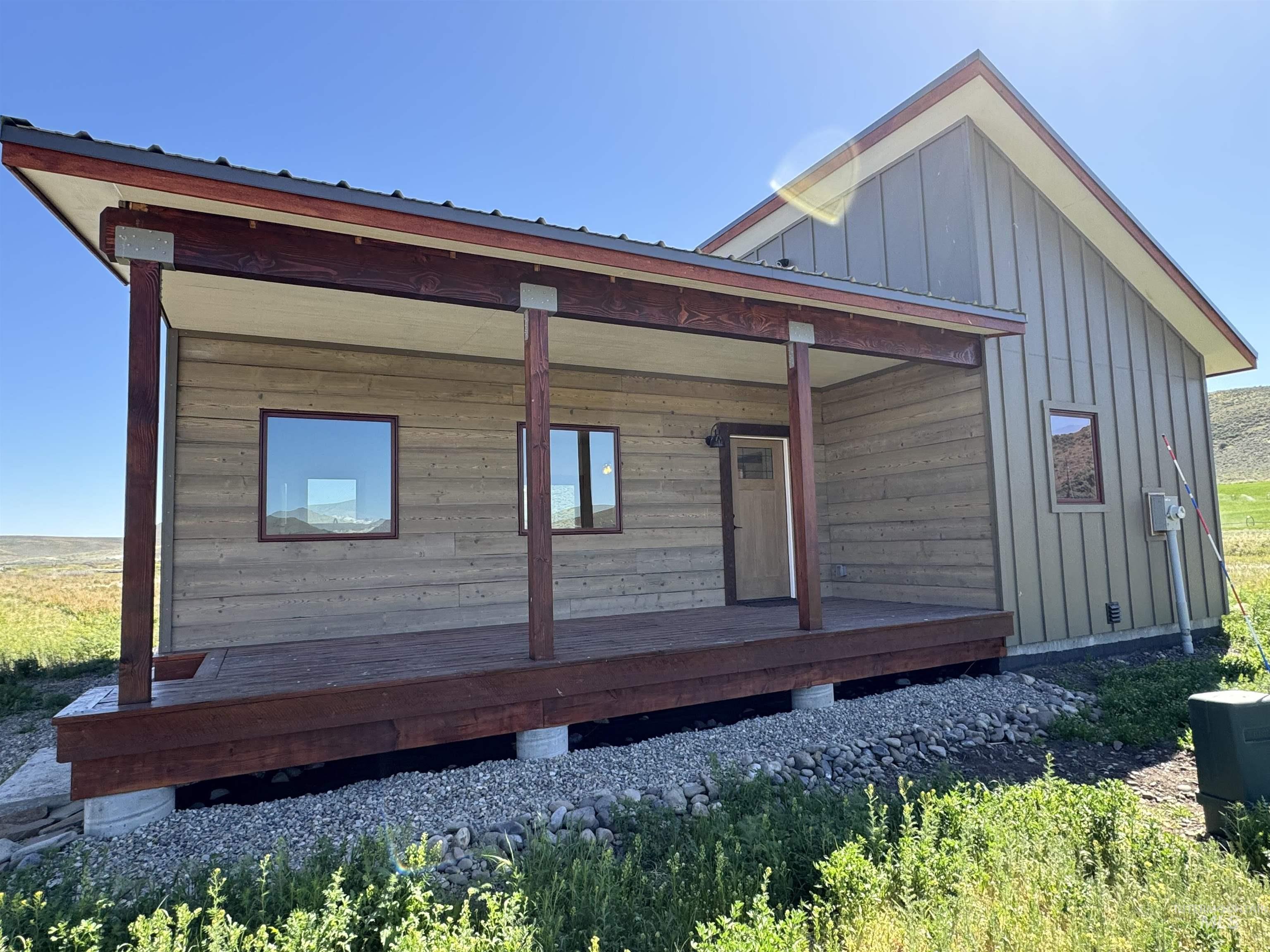 159 E Foothill Drive, Carey, Idaho 83320, 2 Bedrooms, 1 Bathroom, Farm & Ranch For Sale, Price $780,000,MLS 98986577