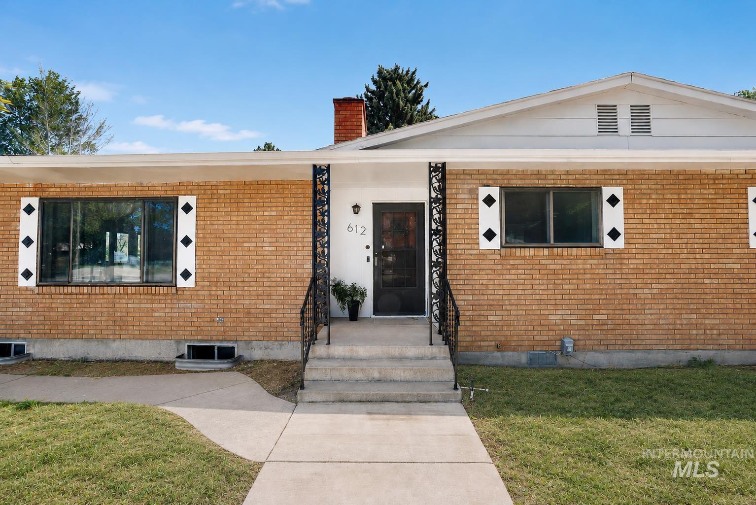 612 Highland Rd, Jerome, Idaho 83338, 4 Bedrooms, 2 Bathrooms, Residential For Sale, Price $374,900, 98986580
