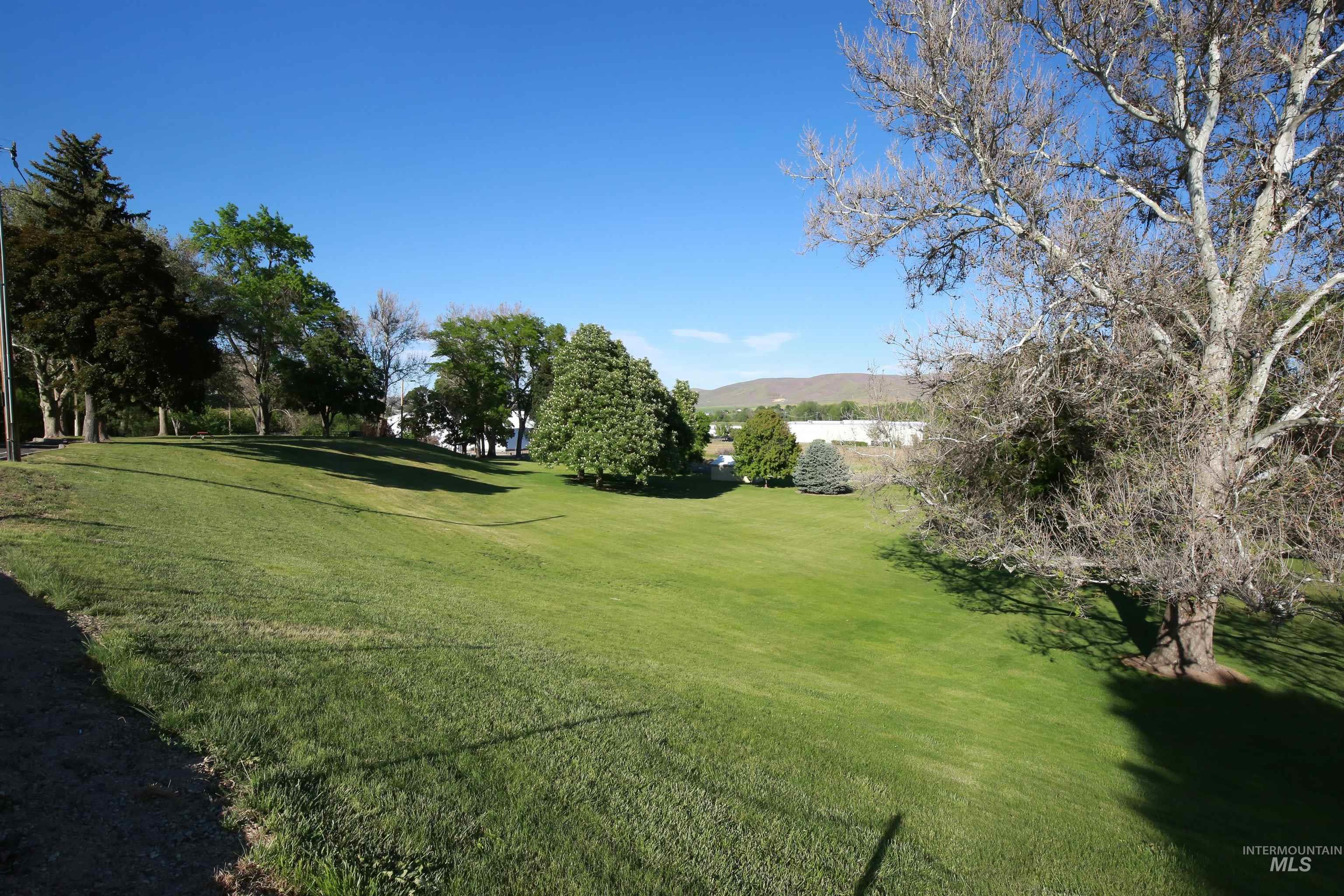 240 Park Drive, Weiser, Idaho 83672, 3 Bedrooms, 1 Bathroom, Residential For Sale, Price $325,000, 98986588