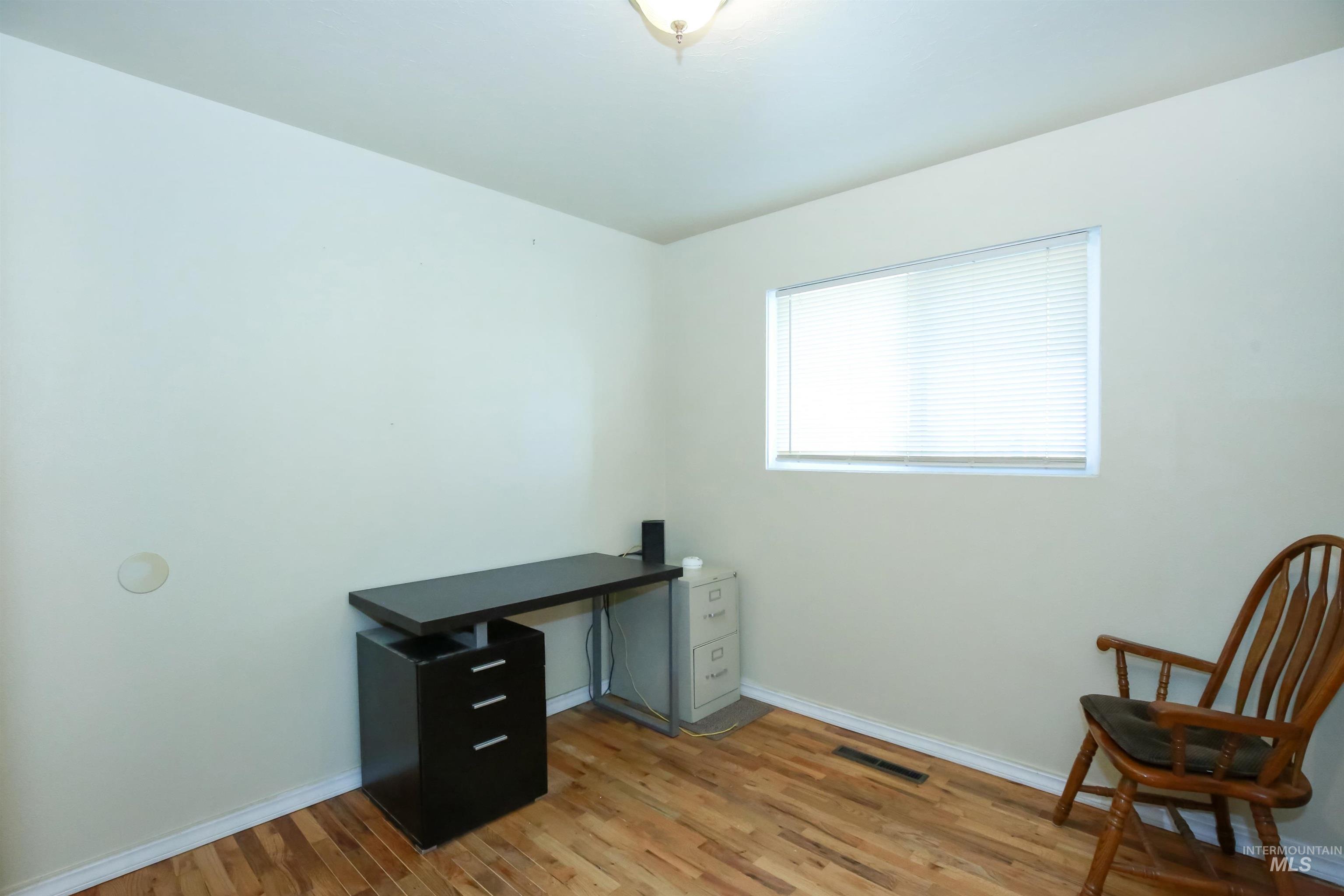 240 Park Drive, Weiser, Idaho 83672, 3 Bedrooms, 1 Bathroom, Residential For Sale, Price $325,000, 98986588