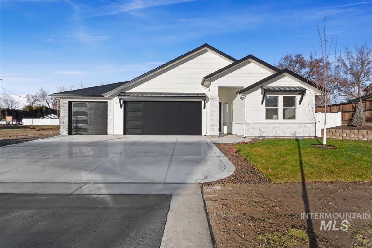 357 W. Flour Mill Ct., Middleton, Idaho 83644, 3 Bedrooms, 2.5 Bathrooms, Residential For Sale, Price $709,999, 98986589