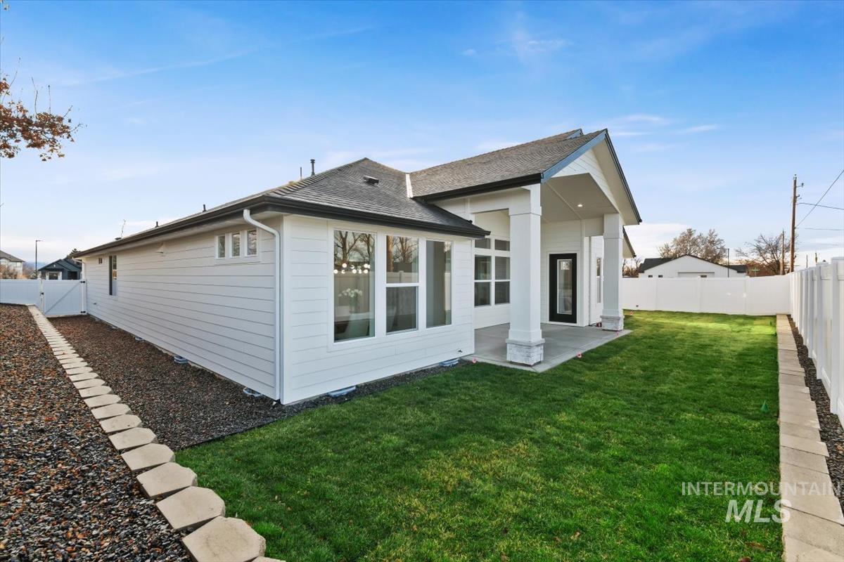 357 W. Flour Mill Ct., Middleton, Idaho 83644, 3 Bedrooms, 2.5 Bathrooms, Residential For Sale, Price $709,999, 98986589