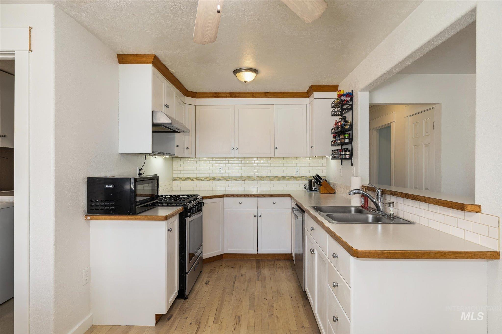 304 Maple St, Nampa, Idaho 83686, 3 Bedrooms, 2 Bathrooms, Residential For Sale, Price $334,900, 98986590