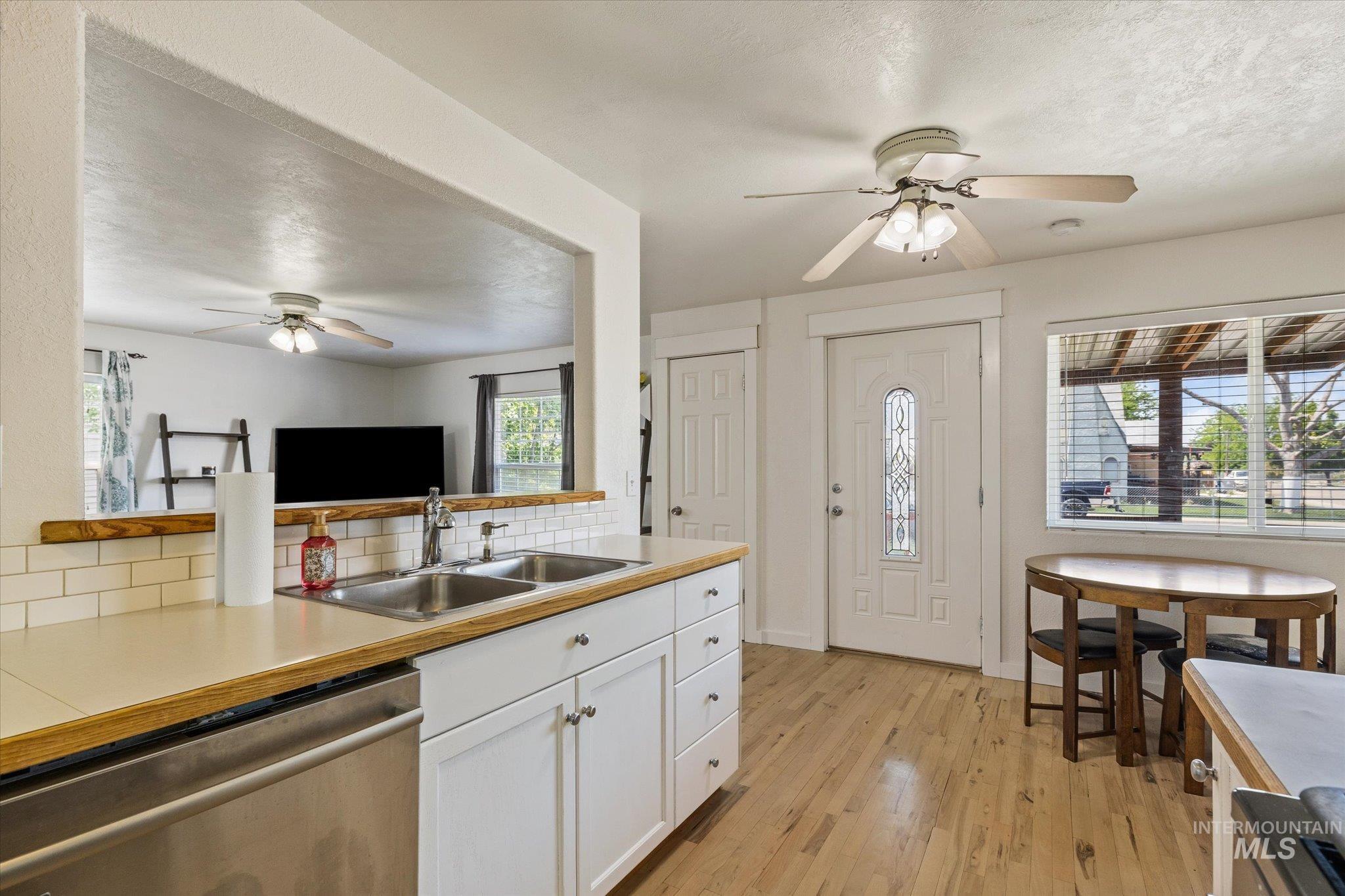 304 Maple St, Nampa, Idaho 83686, 3 Bedrooms, 2 Bathrooms, Residential For Sale, Price $334,900, 98986590