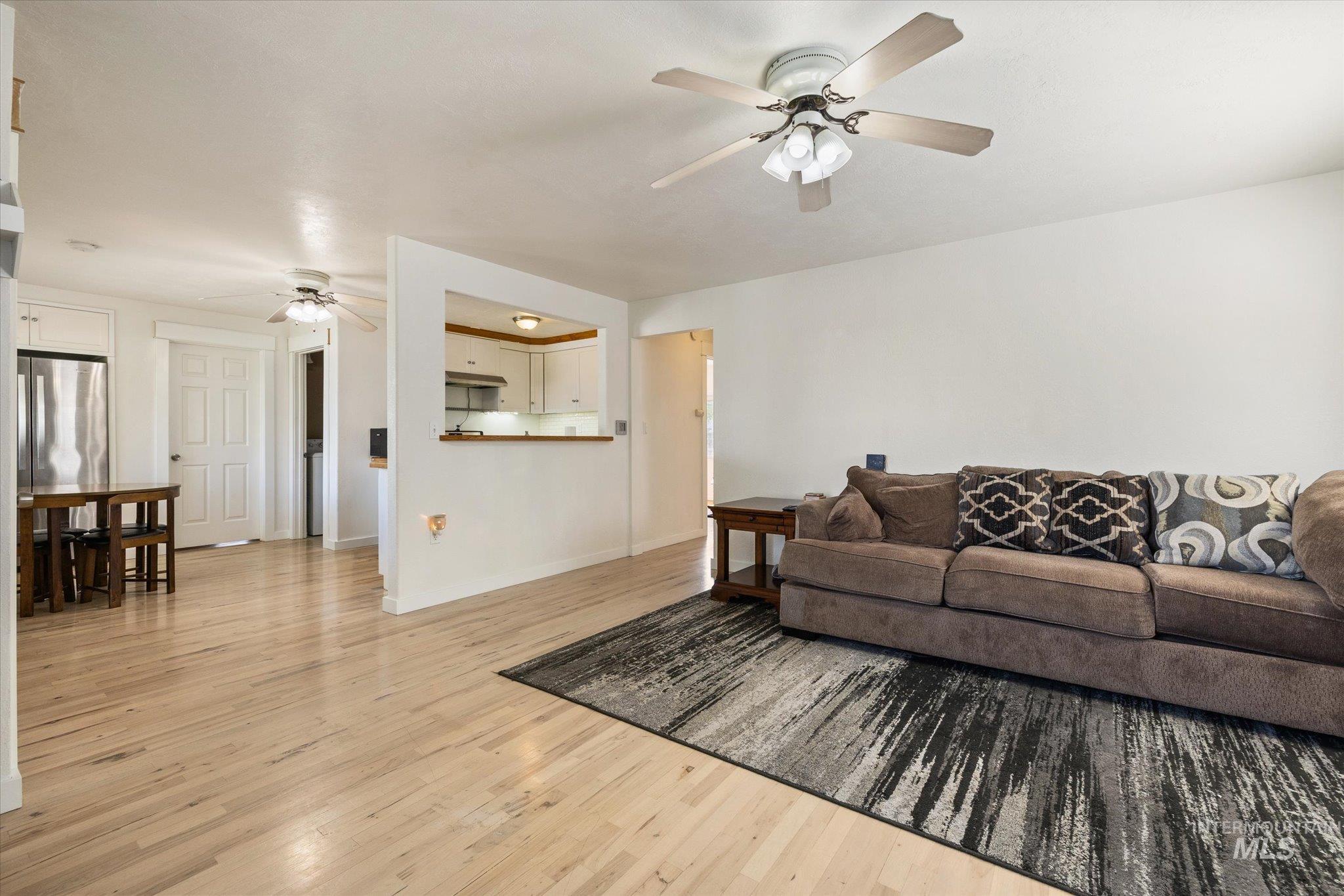 304 Maple St, Nampa, Idaho 83686, 3 Bedrooms, 2 Bathrooms, Residential For Sale, Price $334,900, 98986590