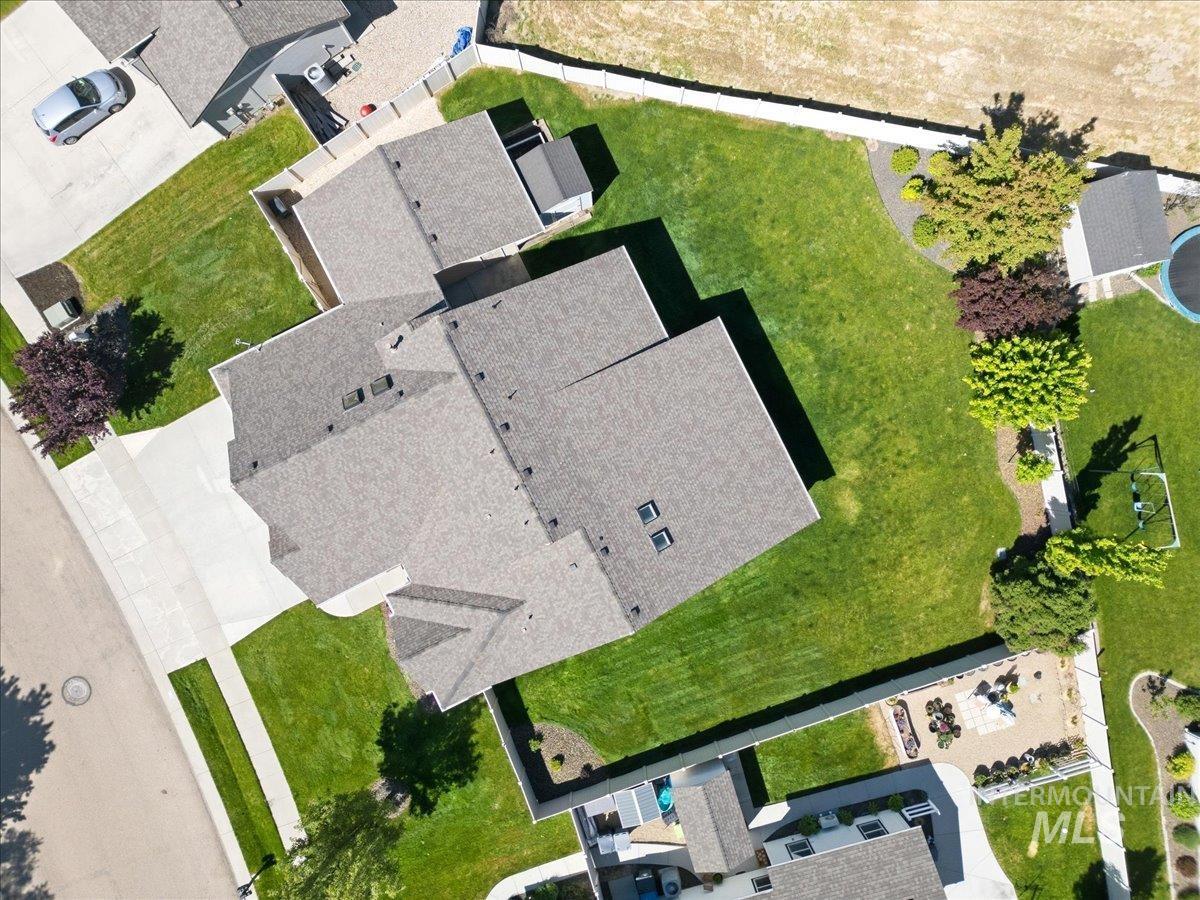 1183 N Buffalo Way, Middleton, Idaho 83644, 5 Bedrooms, 3 Bathrooms, Residential For Sale, Price $625,000, 98986592