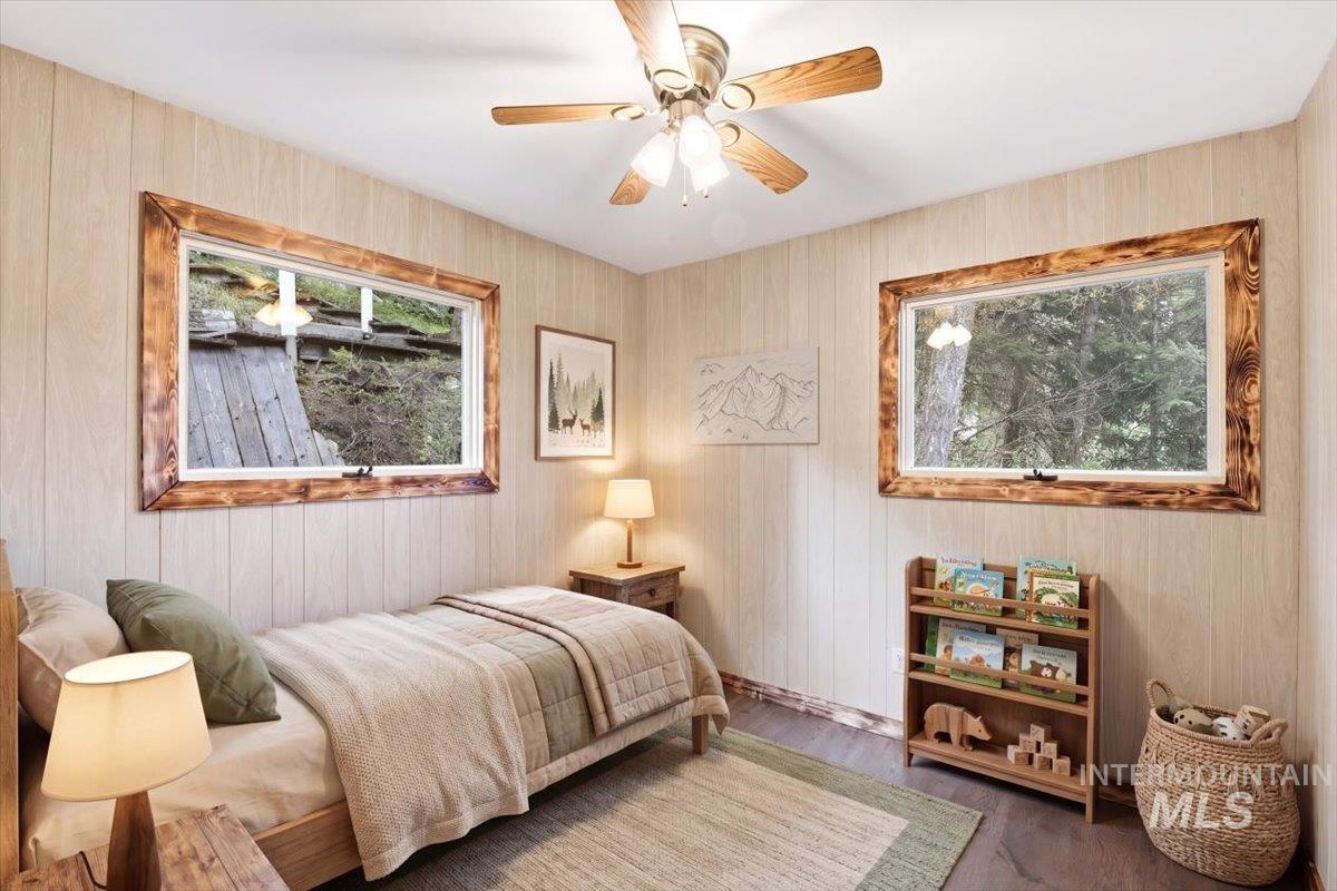 9791 Highway 55, Cascade, Idaho 83611, 2 Bedrooms, 2 Bathrooms, Residential For Sale, Price $299,900, 98986595