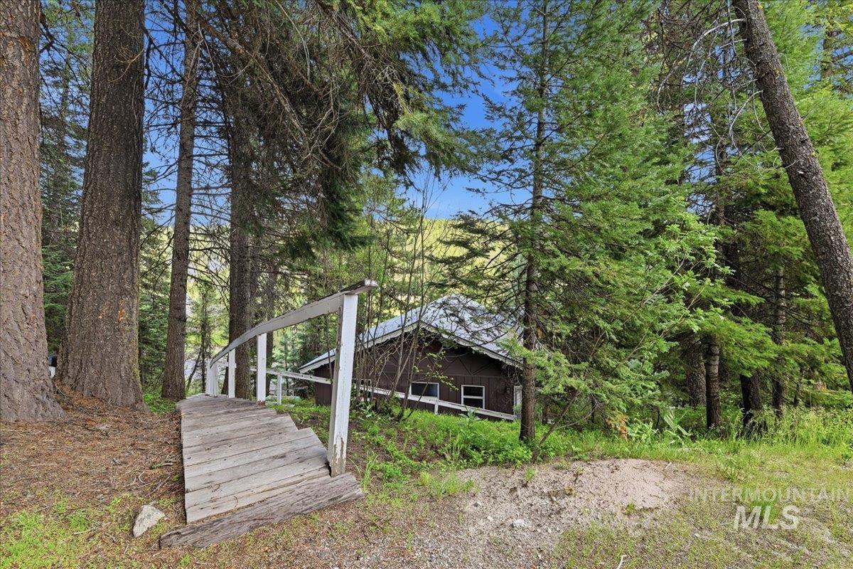 9791 Highway 55, Cascade, Idaho 83611, 2 Bedrooms, 2 Bathrooms, Residential For Sale, Price $299,900, 98986595