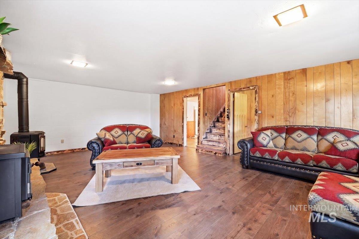 9791 Highway 55, Cascade, Idaho 83611, 2 Bedrooms, 2 Bathrooms, Residential For Sale, Price $299,900, 98986595