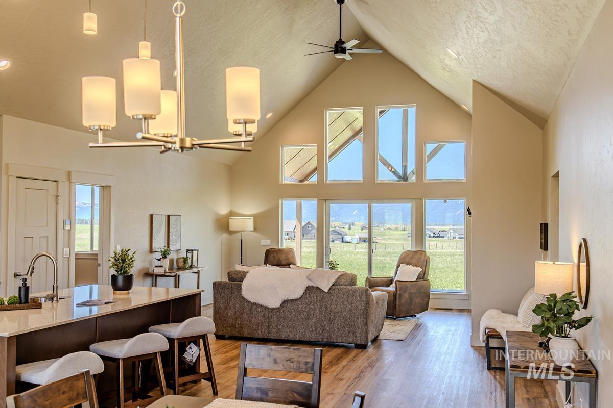 55 Chisum Drive, Donnelly, Idaho 83615, 3 Bedrooms, 2 Bathrooms, Residential For Sale, Price $975,000, 98986597