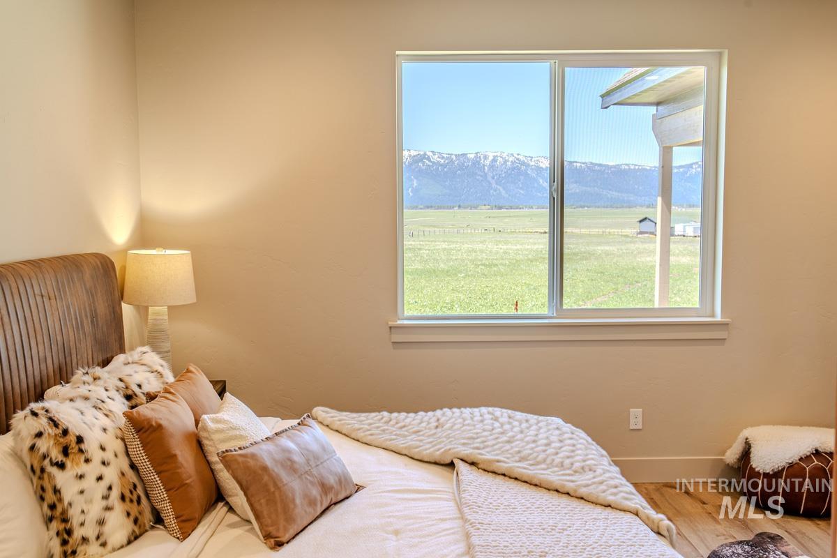 55 Chisum Drive, Donnelly, Idaho 83615, 3 Bedrooms, 2 Bathrooms, Residential For Sale, Price $975,000, 98986597