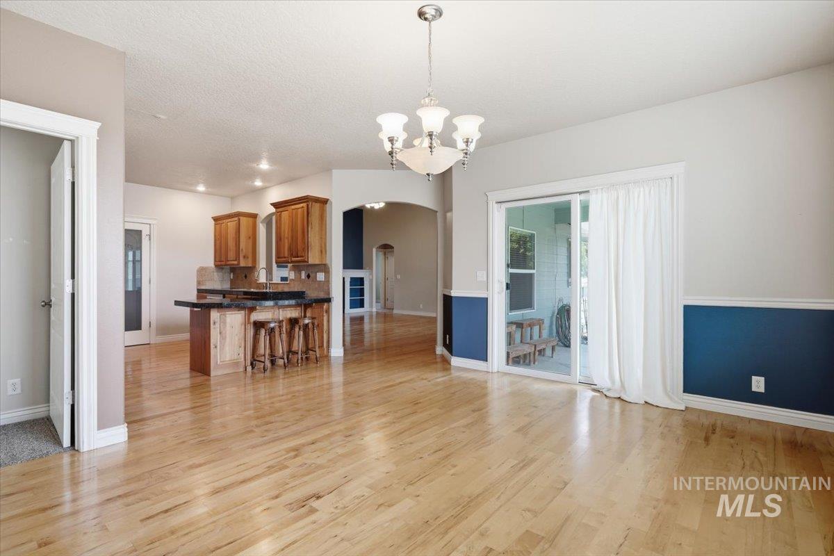 9701 W Penhurst Drive, Star, Idaho 83669, 4 Bedrooms, 3 Bathrooms, Residential For Sale, Price $599,900, 98986598