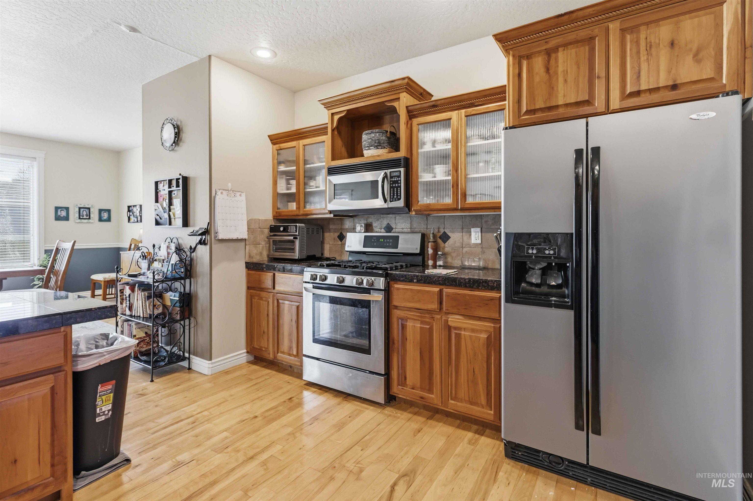 9701 W Penhurst Drive, Star, Idaho 83669, 4 Bedrooms, 3 Bathrooms, Residential For Sale, Price $620,000, 98986598