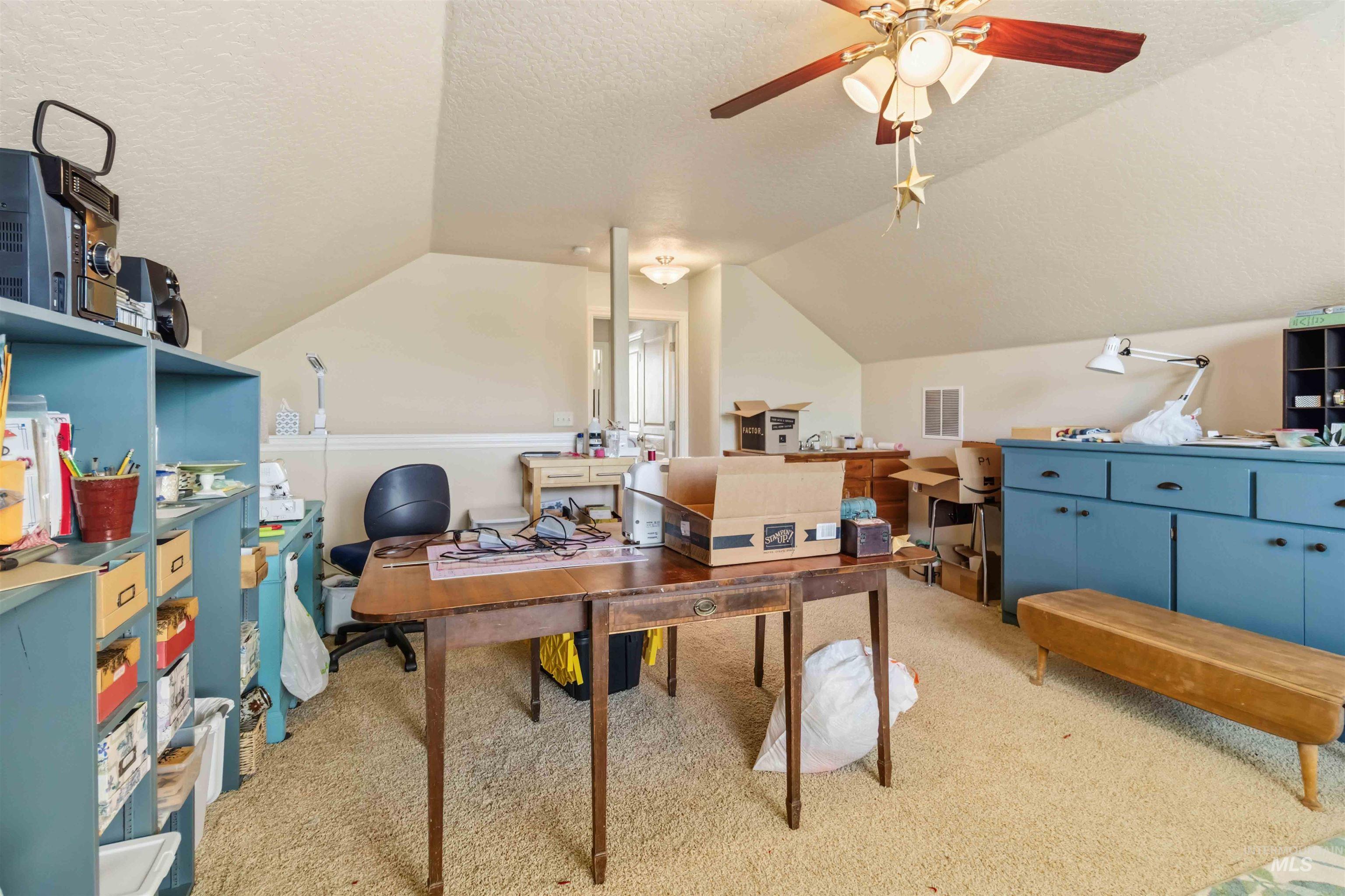 9701 W Penhurst Drive, Star, Idaho 83669, 4 Bedrooms, 3 Bathrooms, Residential For Sale, Price $620,000, 98986598