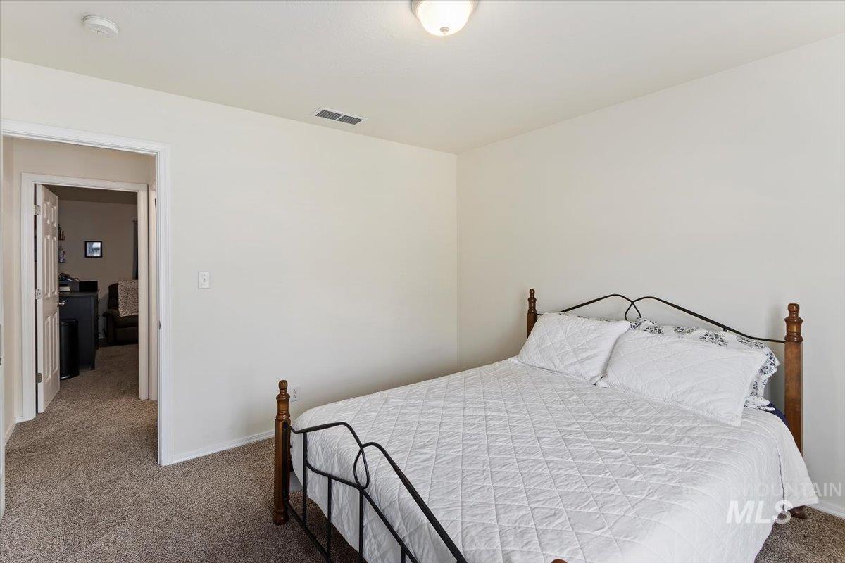 1495 North Pointe Drive, Twin Falls, Idaho 83301, 3 Bedrooms, 2 Bathrooms, Residential For Sale, Price $394,900, 98986599