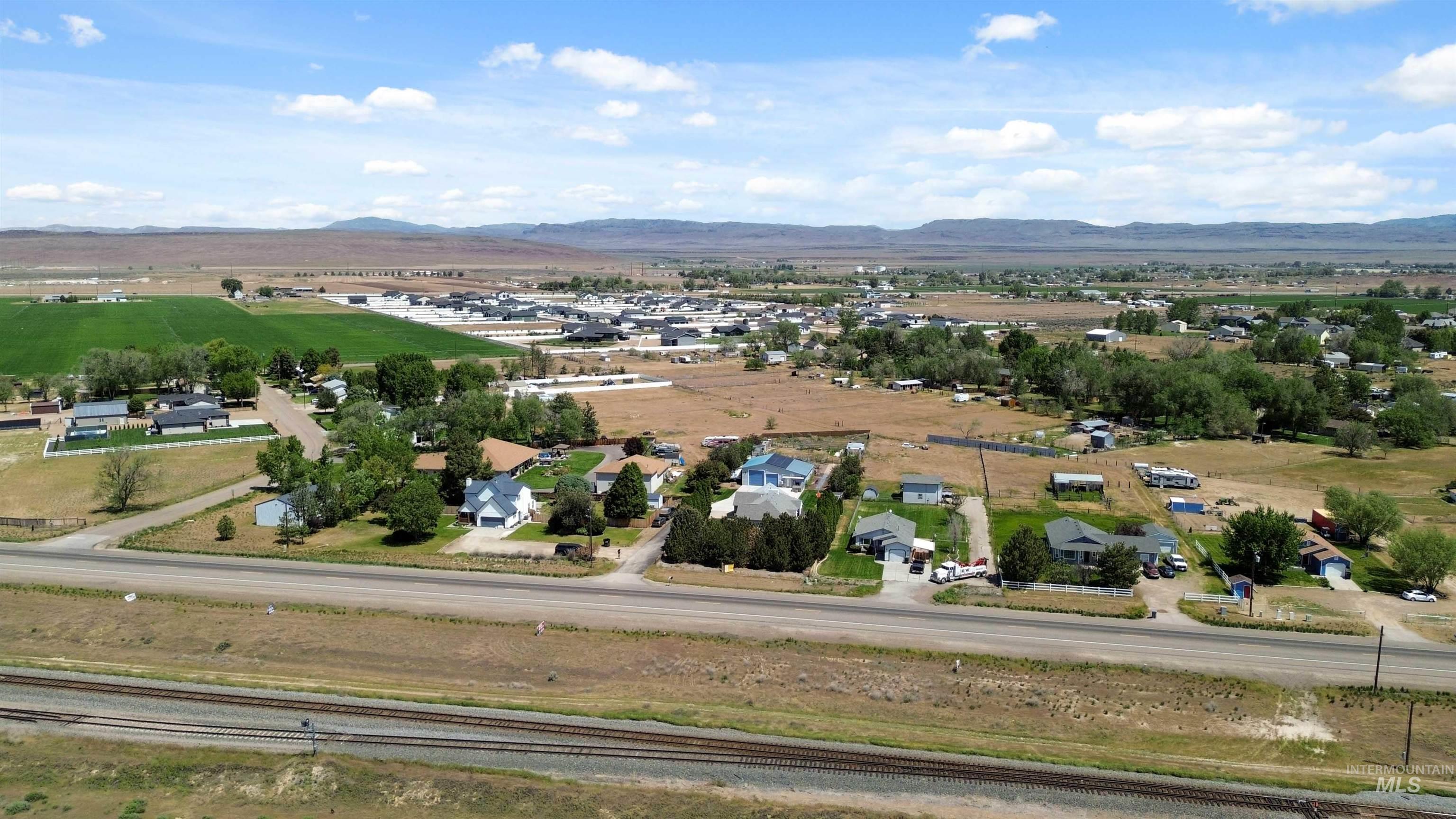 2926 Sunset Strip, Mountain Home, Idaho 83647, 3 Bedrooms, 2 Bathrooms, Residential For Sale, Price $618,900, 98986600