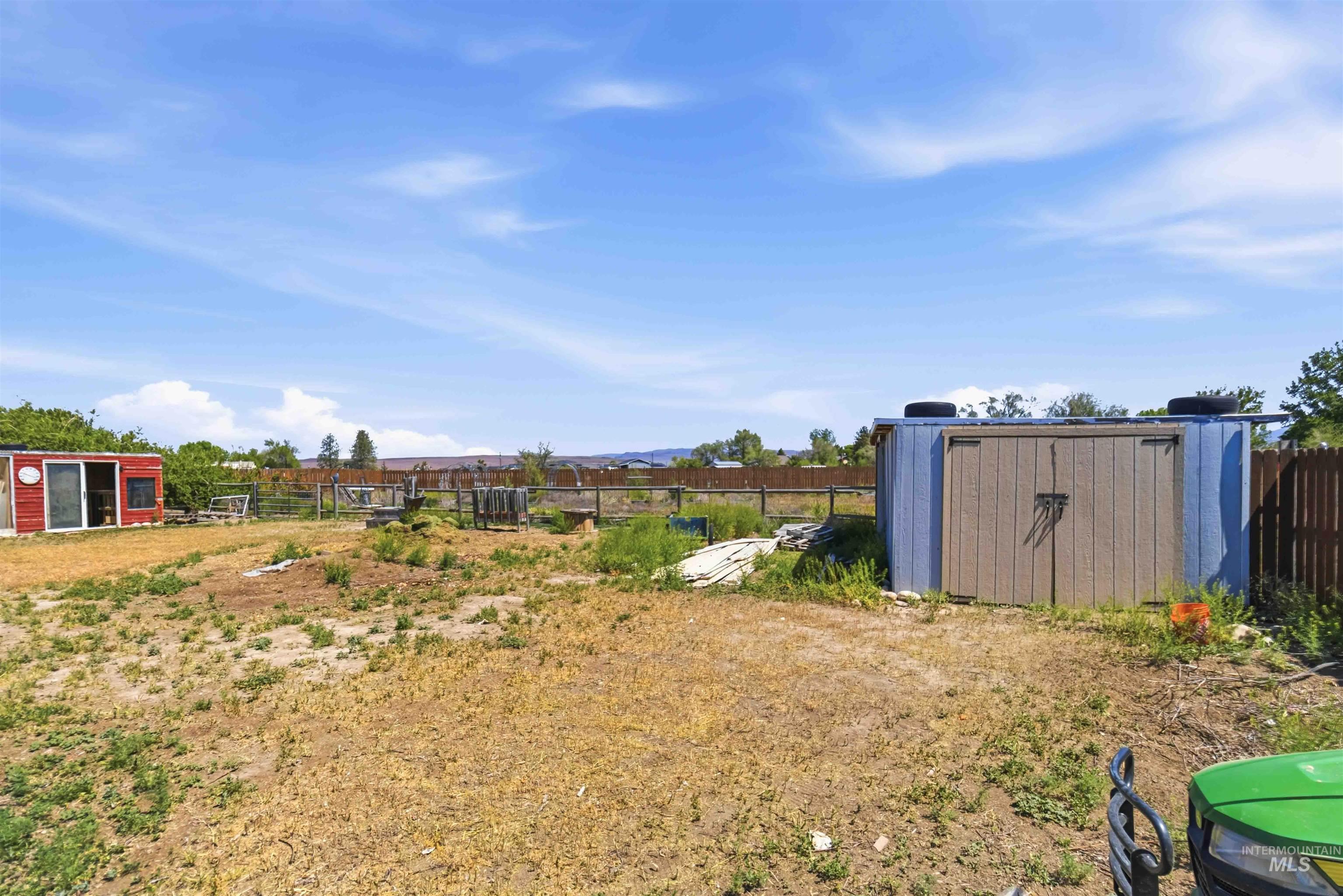 2926 Sunset Strip, Mountain Home, Idaho 83647, 3 Bedrooms, 2 Bathrooms, Residential For Sale, Price $618,900, 98986600