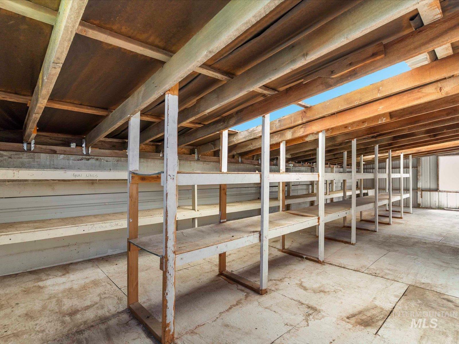 999 E. Sales Yard Rd, Emmett, Idaho 83617, 3 Bedrooms, 2 Bathrooms, Residential For Sale, Price $879,500, 98986602