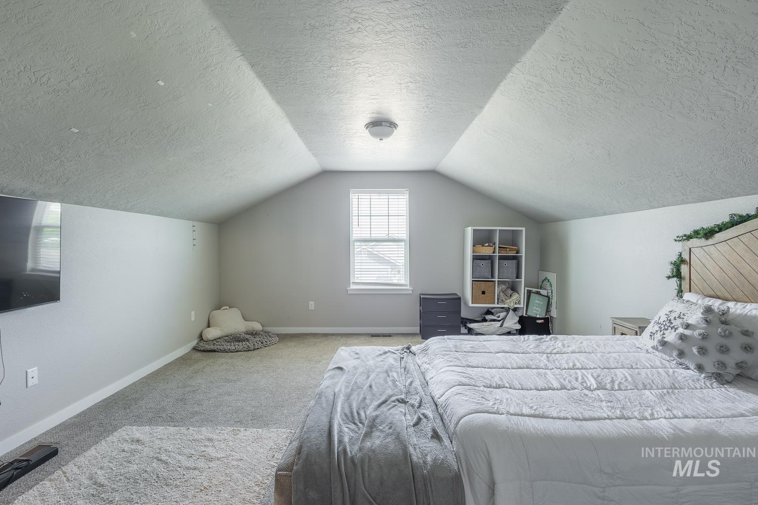 12623 Shadow Peak St., Caldwell, Idaho 83607, 4 Bedrooms, 2 Bathrooms, Residential For Sale, Price $422,000, 98986604